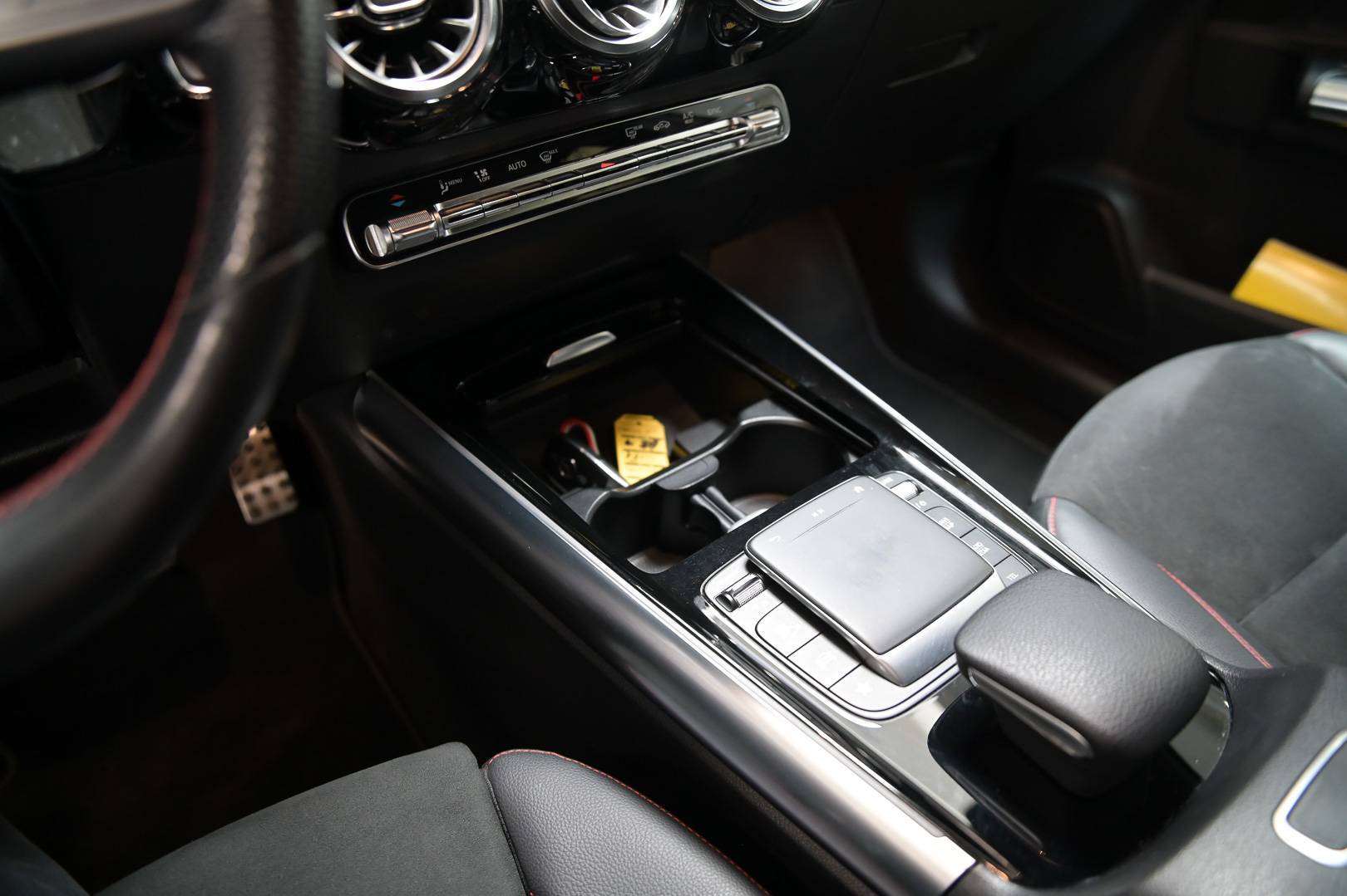 MERCEDES GLA - Foto 16
