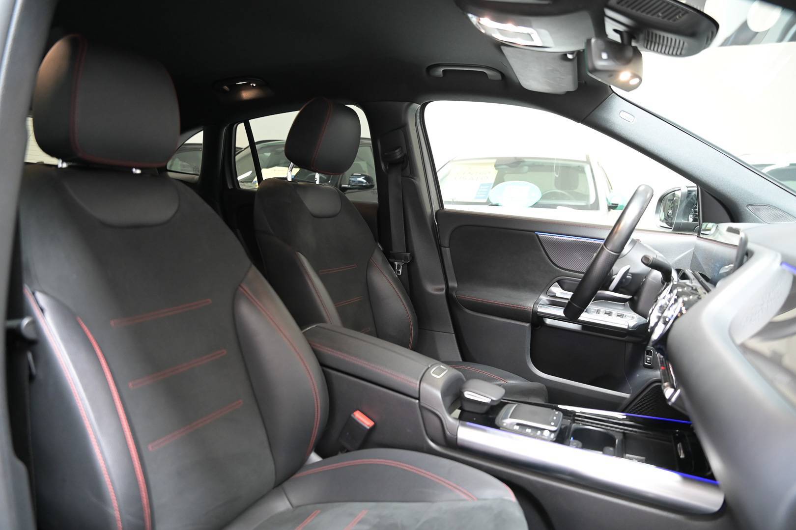 MERCEDES GLA - Foto 29