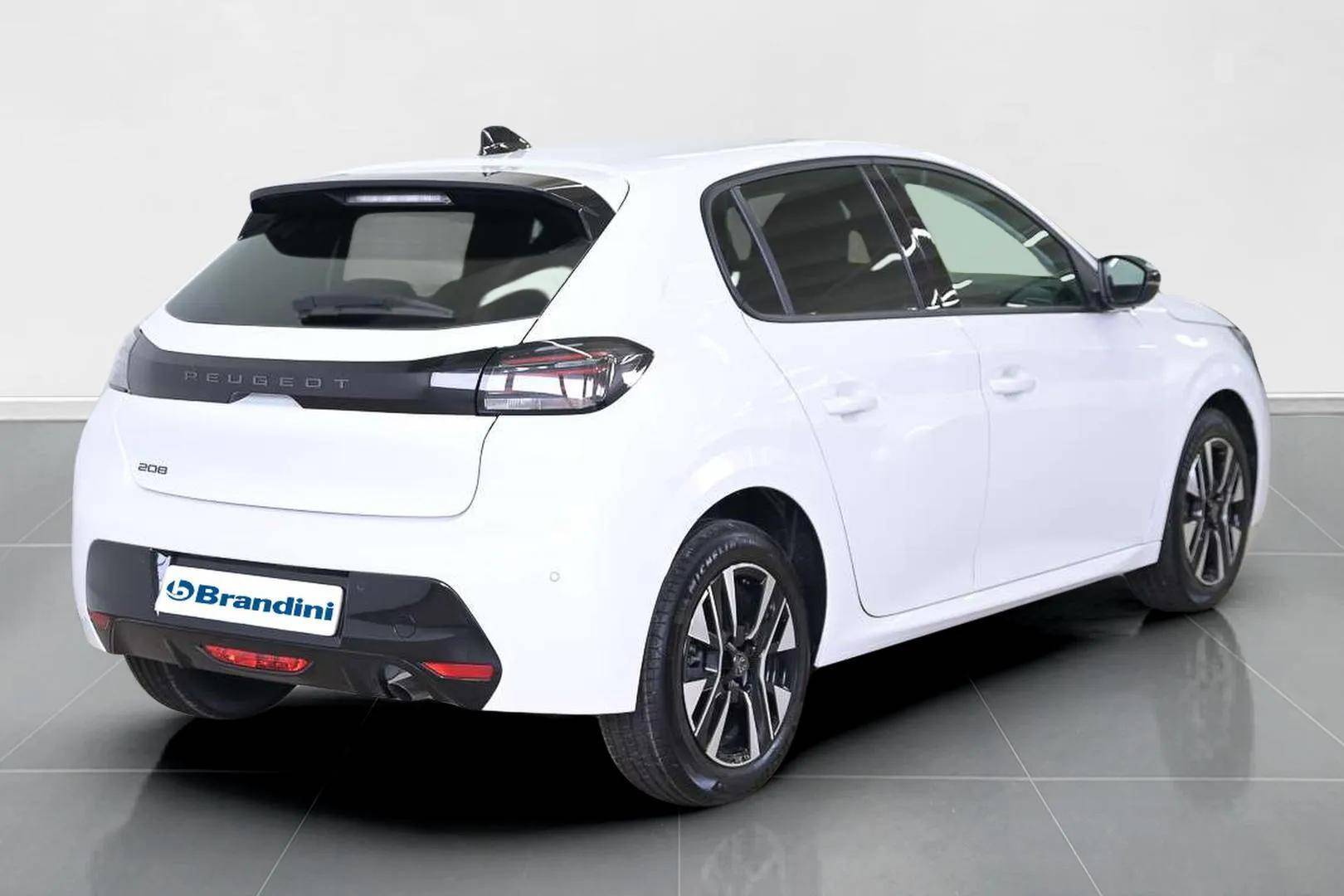 PEUGEOT 208 - Foto 4