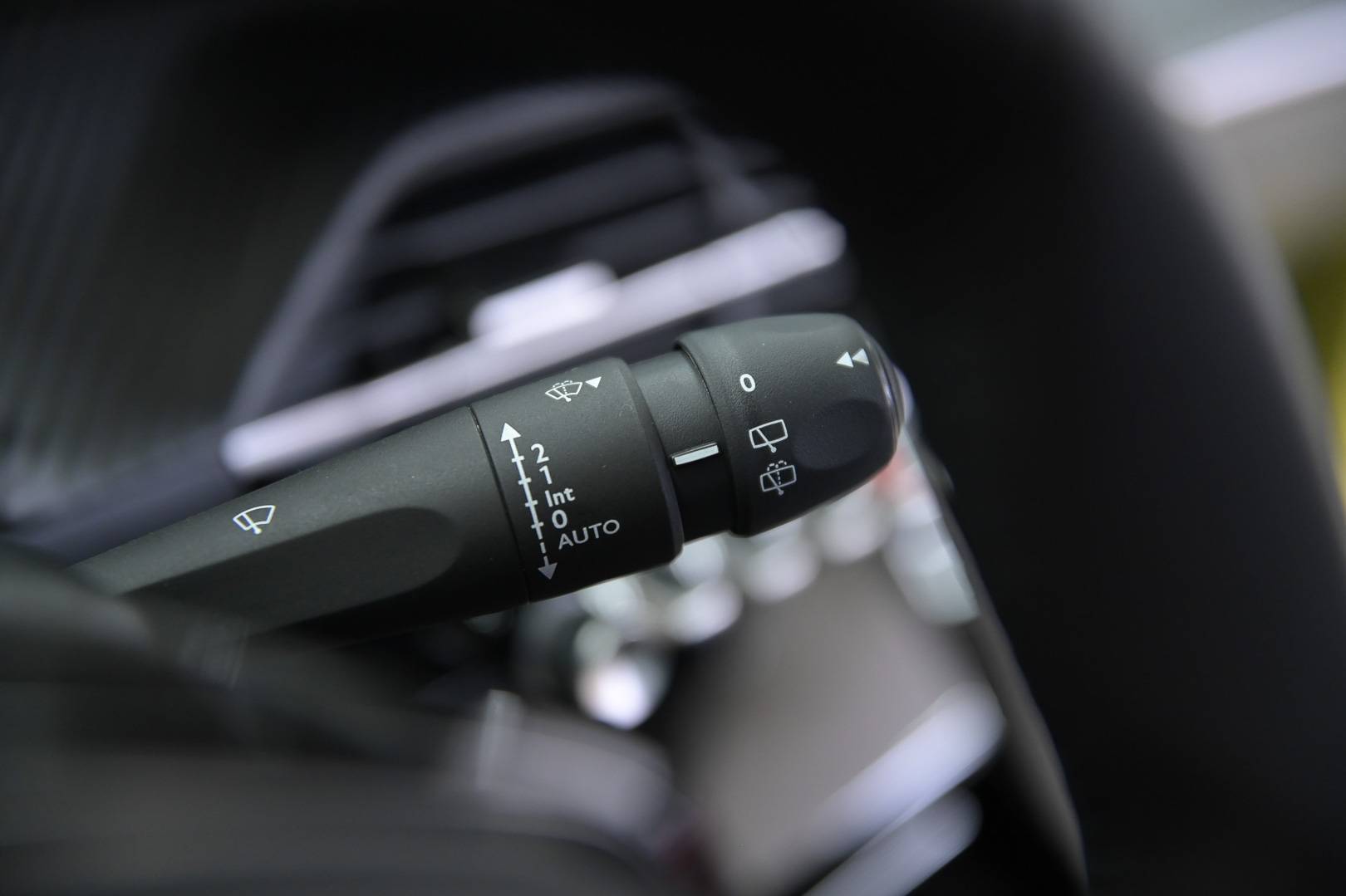 PEUGEOT 208 - Foto 19