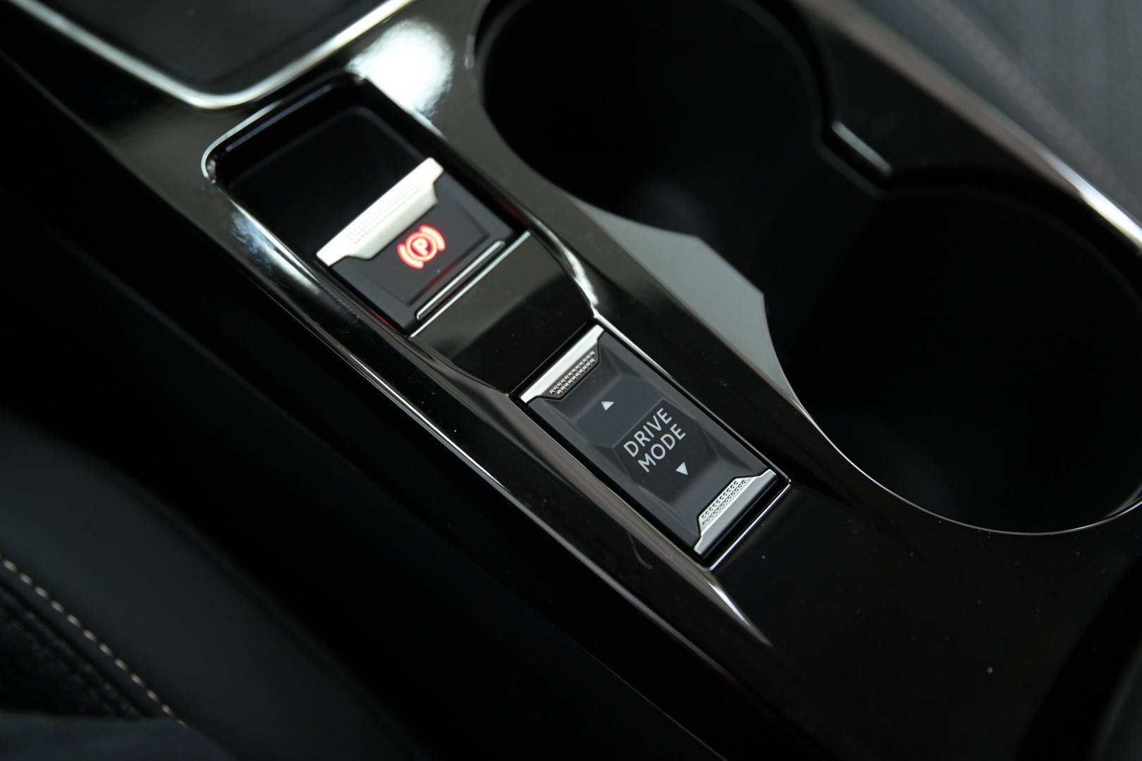 PEUGEOT 208 - Foto 26