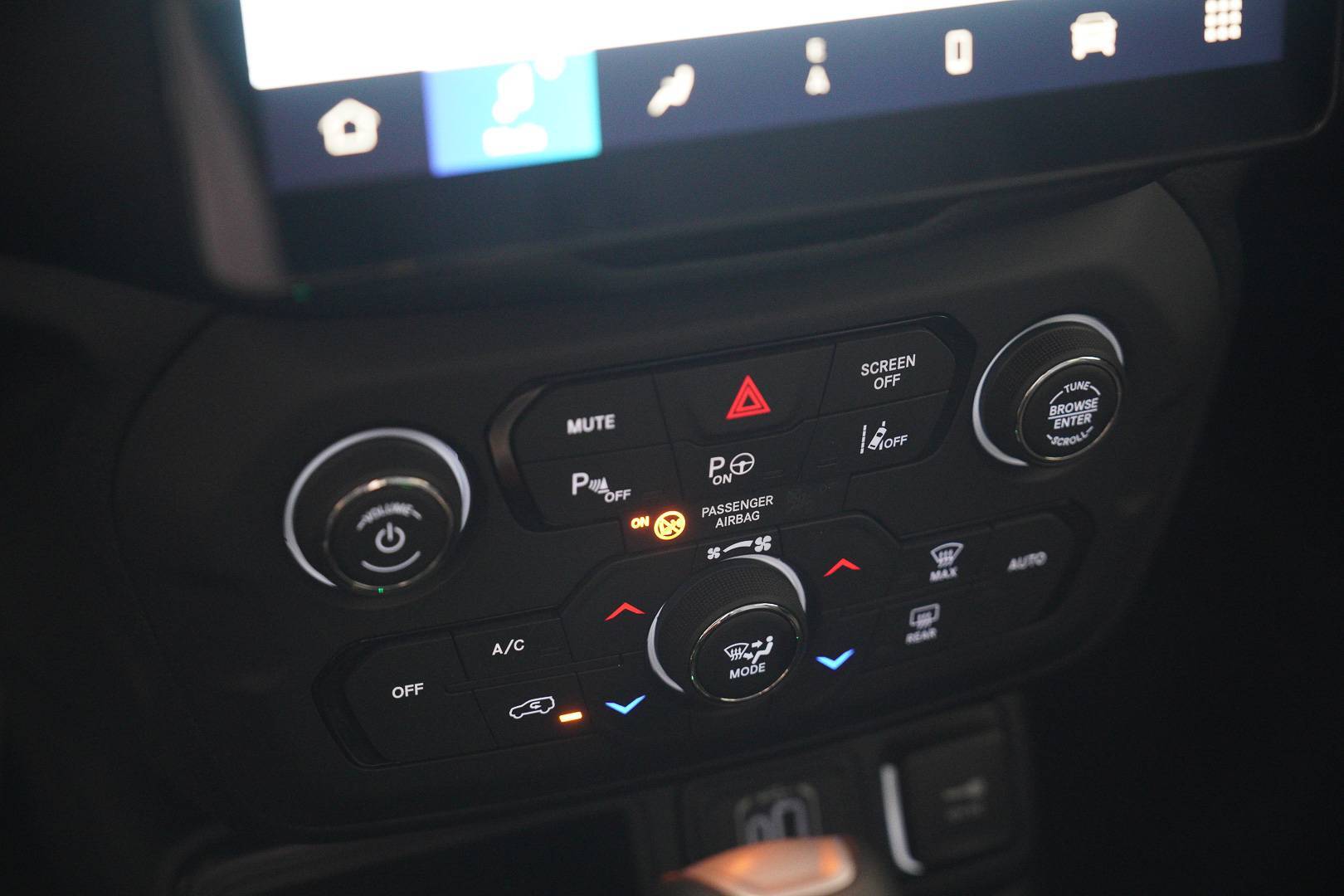 JEEP Renegade - Foto 16