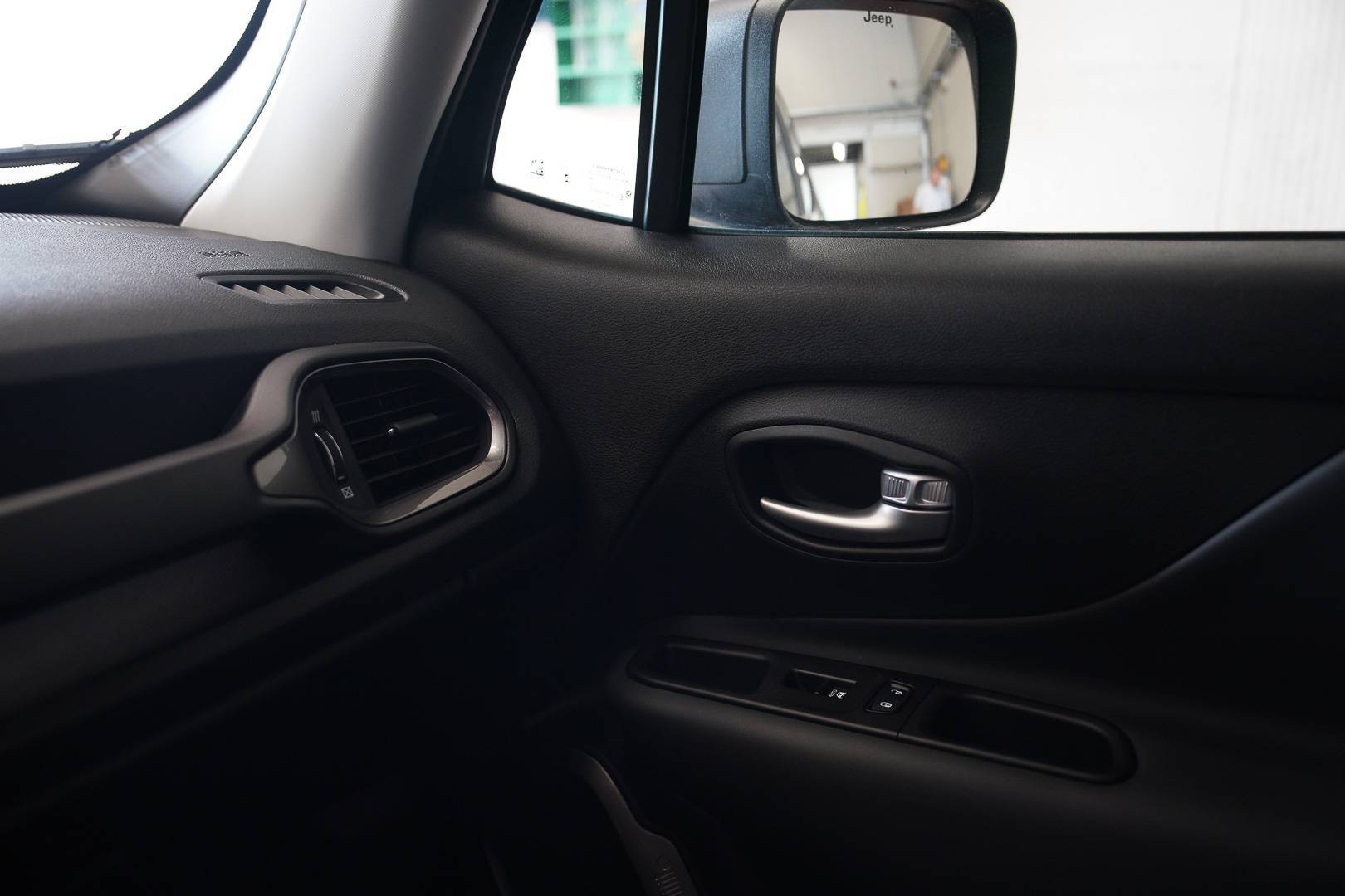 JEEP Renegade - Foto 19