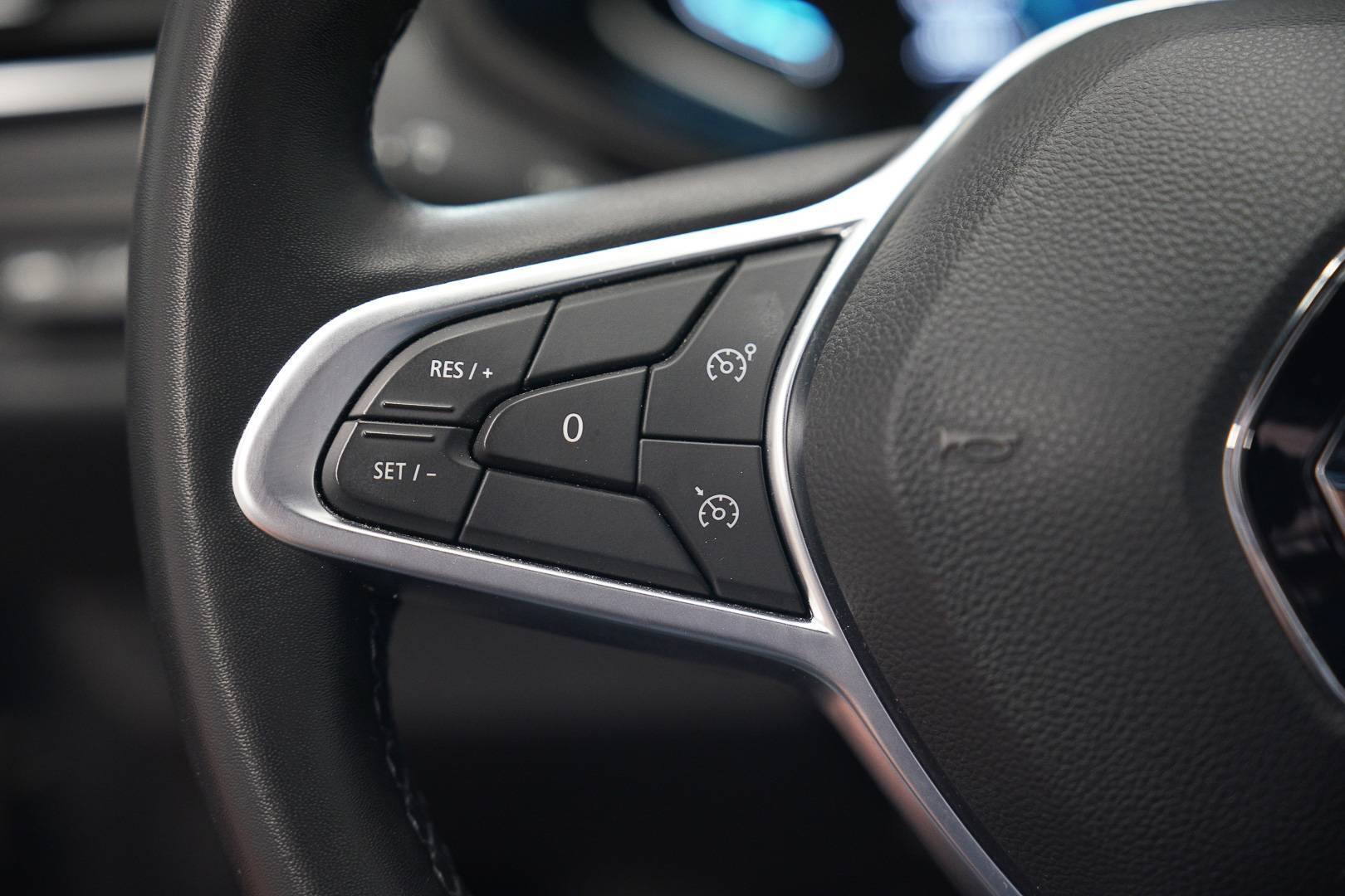 RENAULT Clio - Foto 11