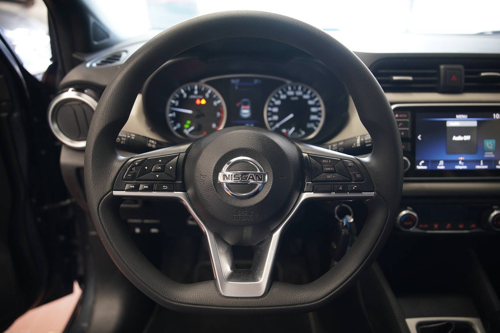 NISSAN Micra - Foto 10
