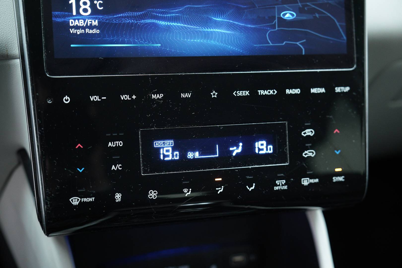 HYUNDAI Tucson - Foto 17