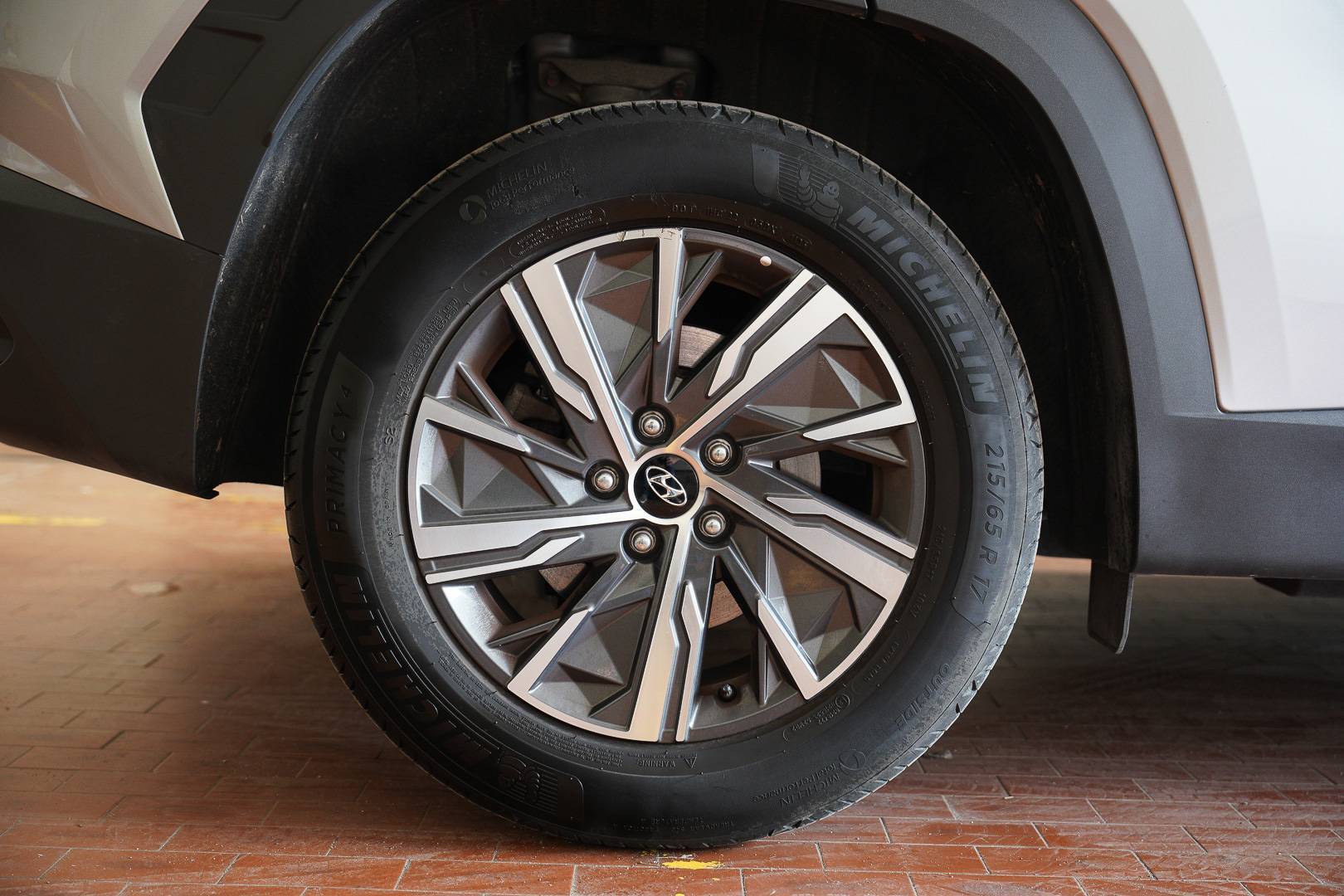 HYUNDAI Tucson - Foto 7