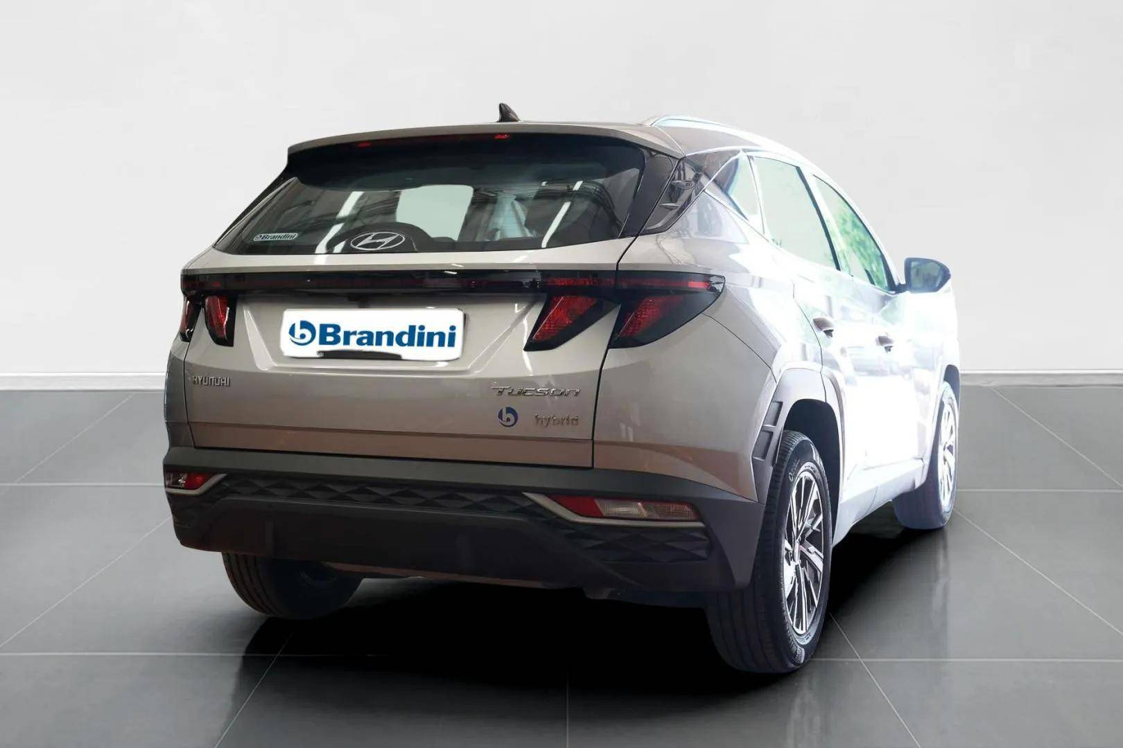 HYUNDAI Tucson - Foto 8