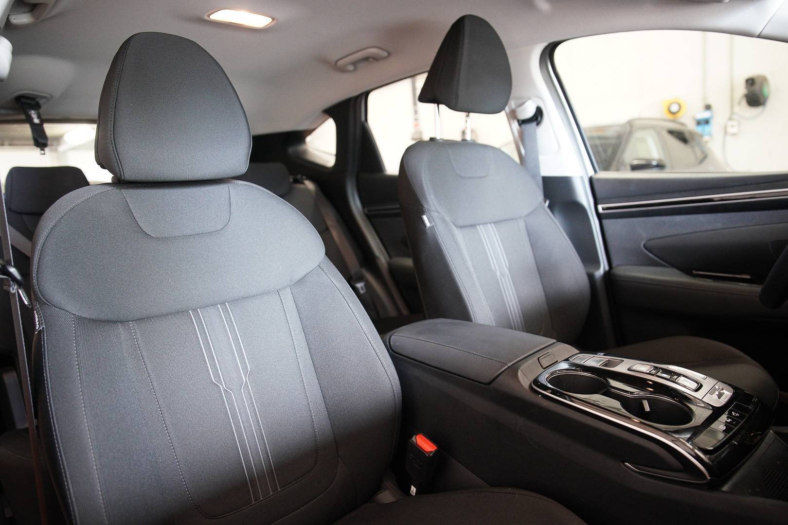 HYUNDAI Tucson - Foto 23