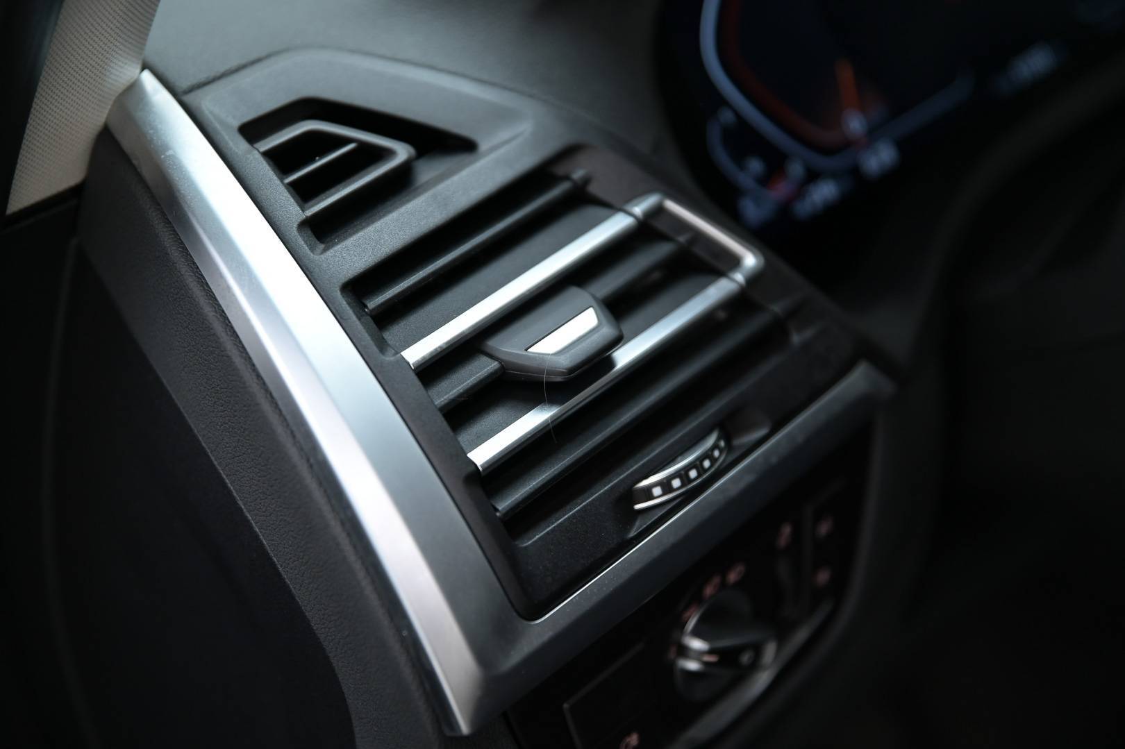 BMW X3 - Foto 15
