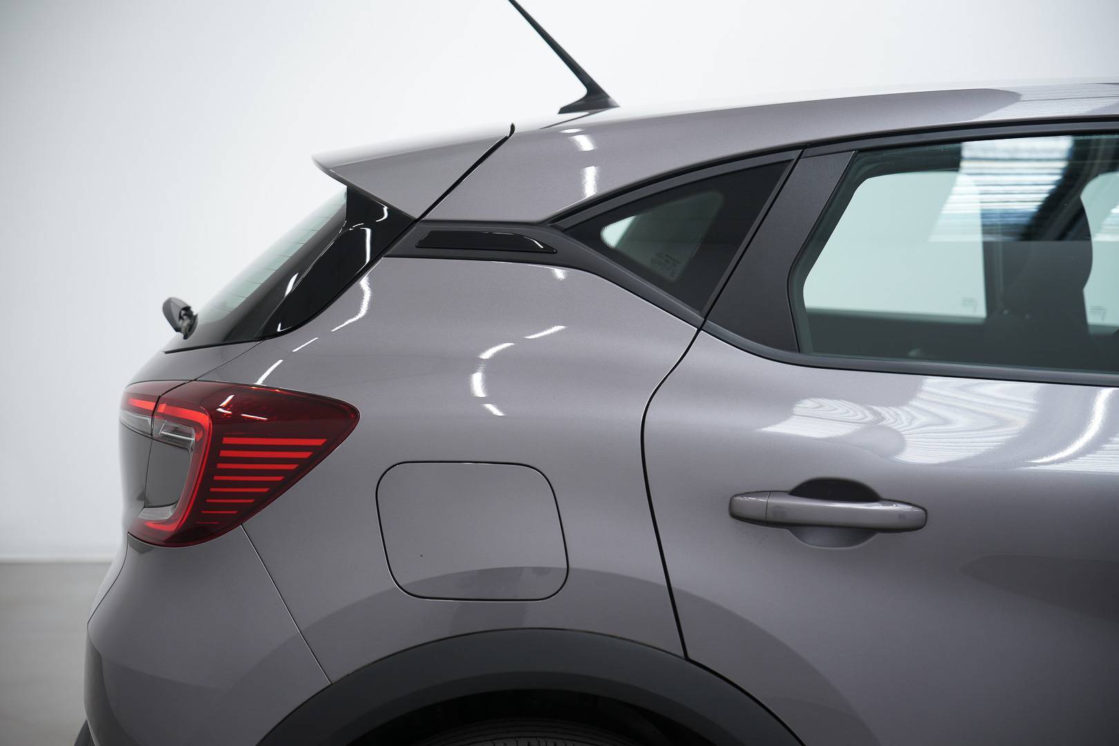 RENAULT Captur - Foto 6