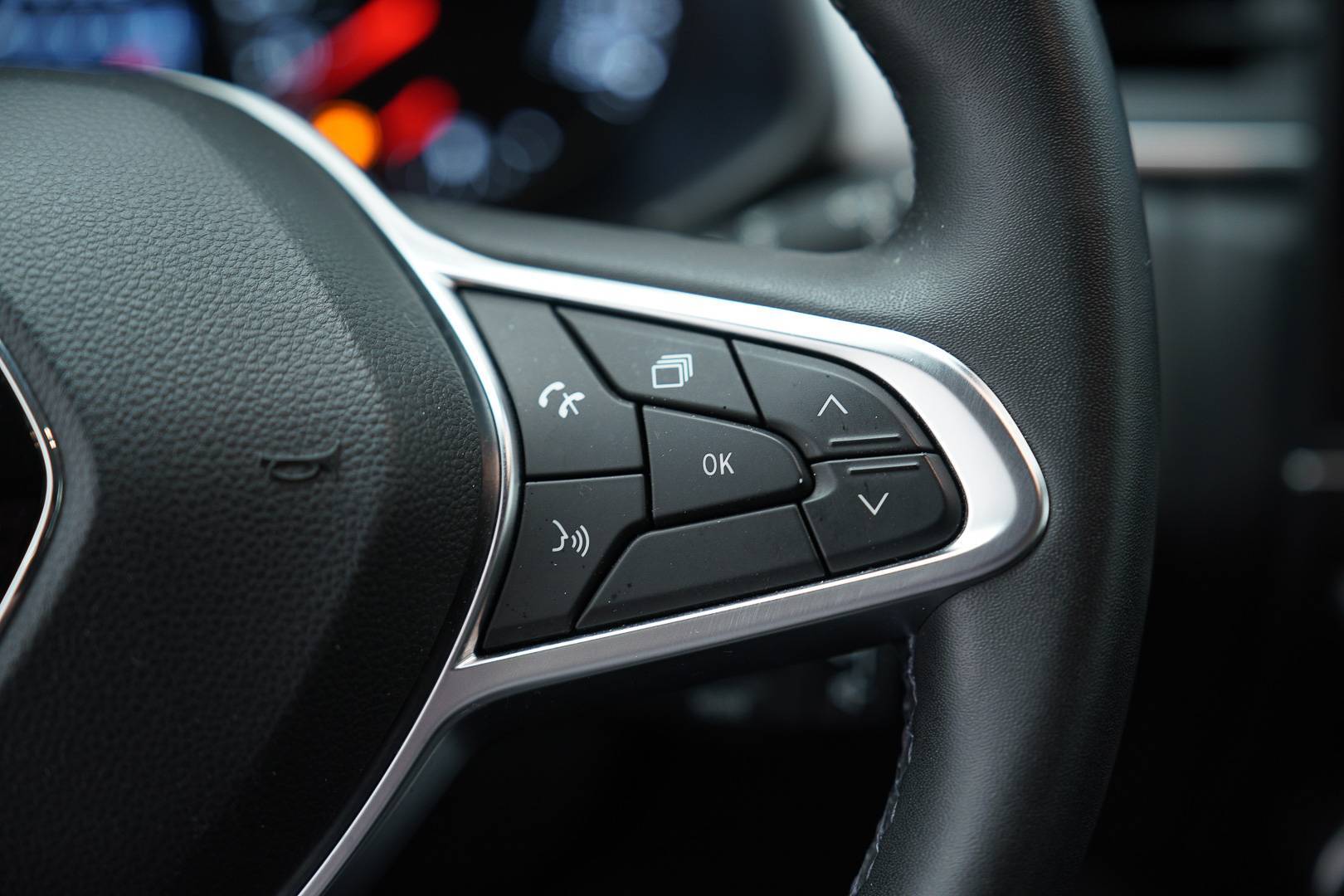 RENAULT Captur - Foto 13