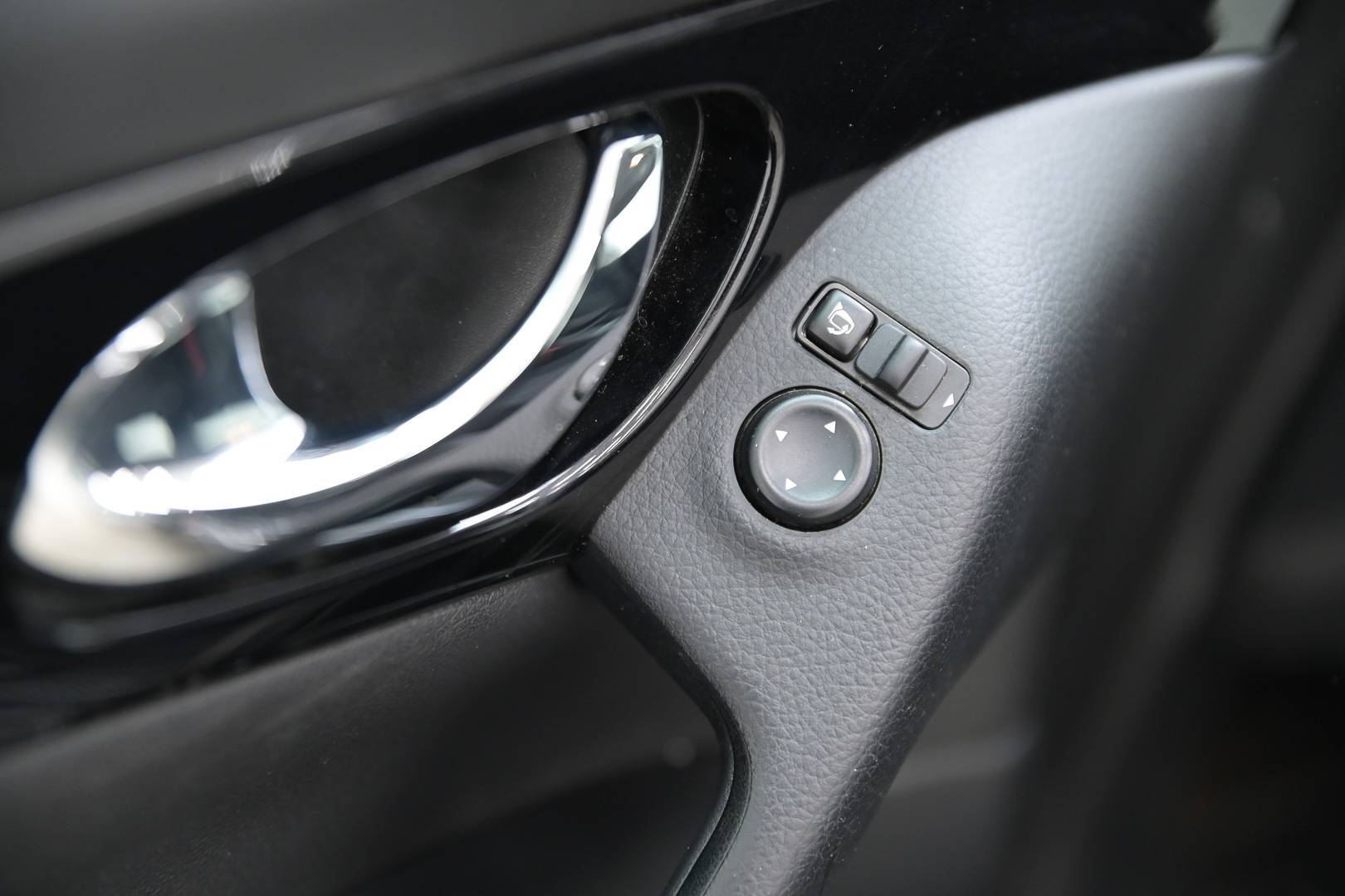NISSAN Qashqai - Foto 13