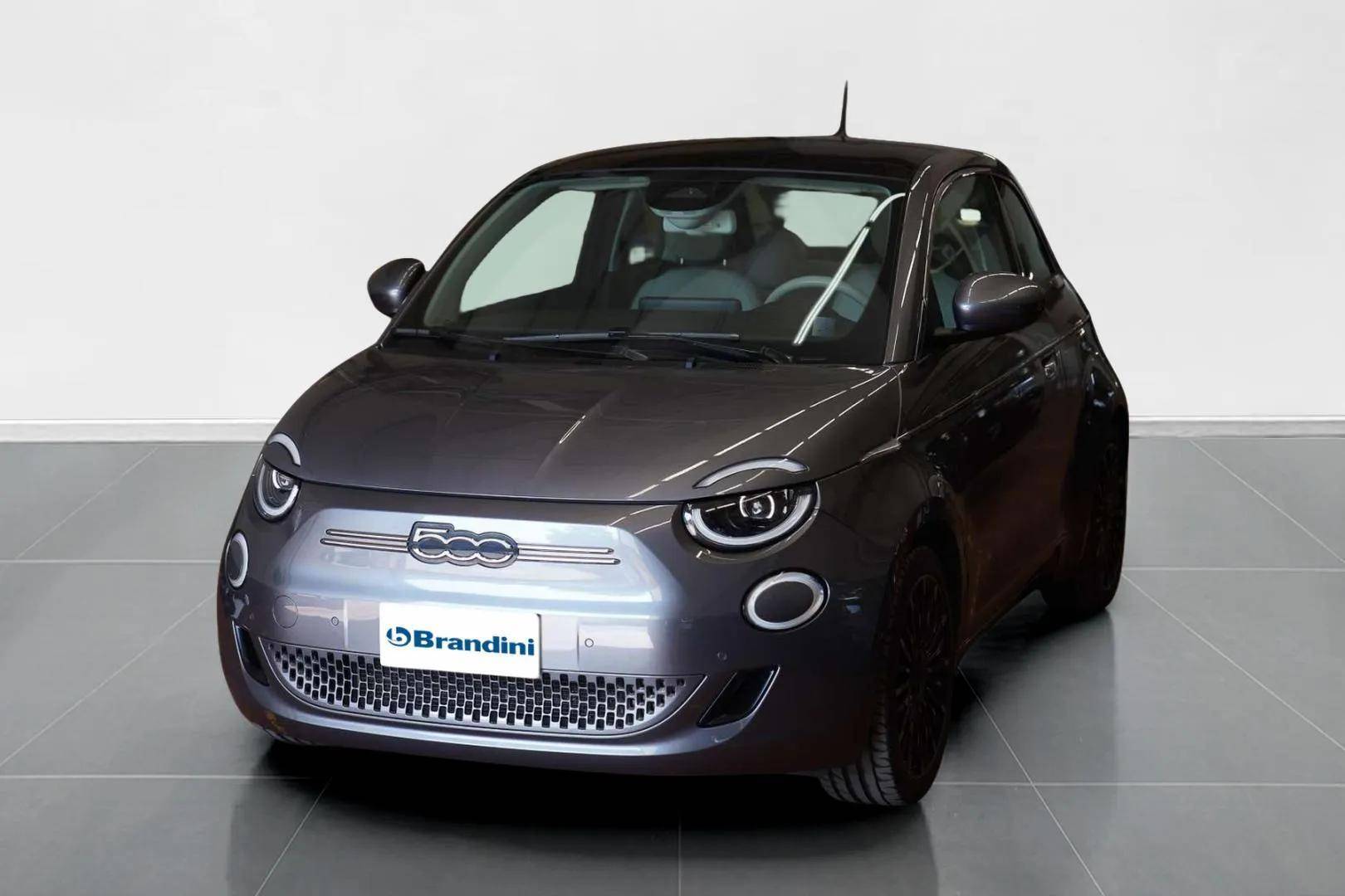 FIAT 500e - Foto 1