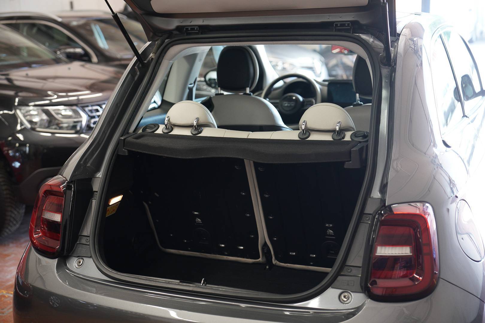 FIAT 500e - Foto 8
