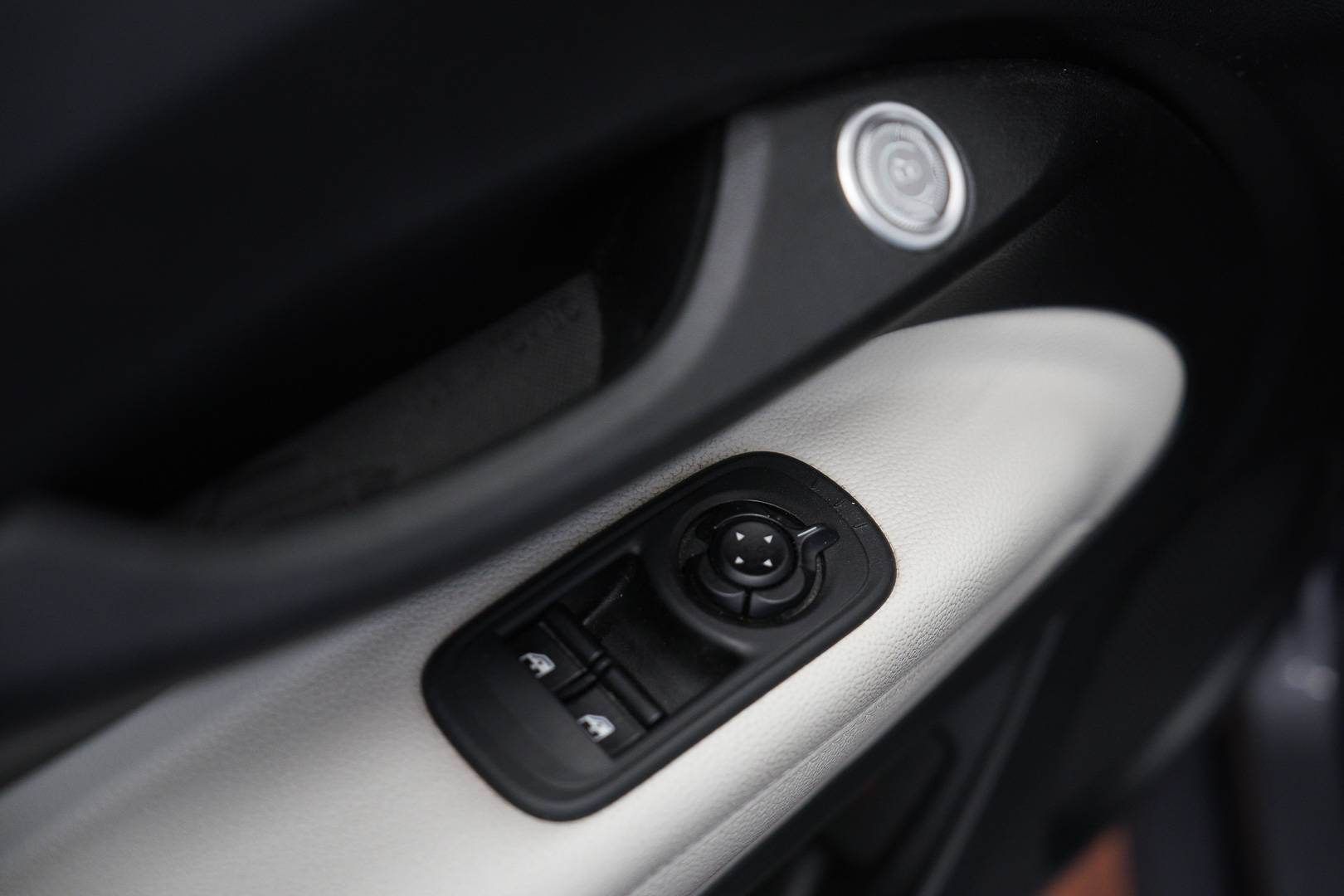 FIAT 500e - Foto 9