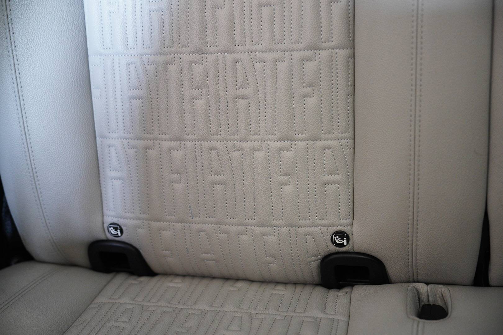 FIAT 500e - Foto 23