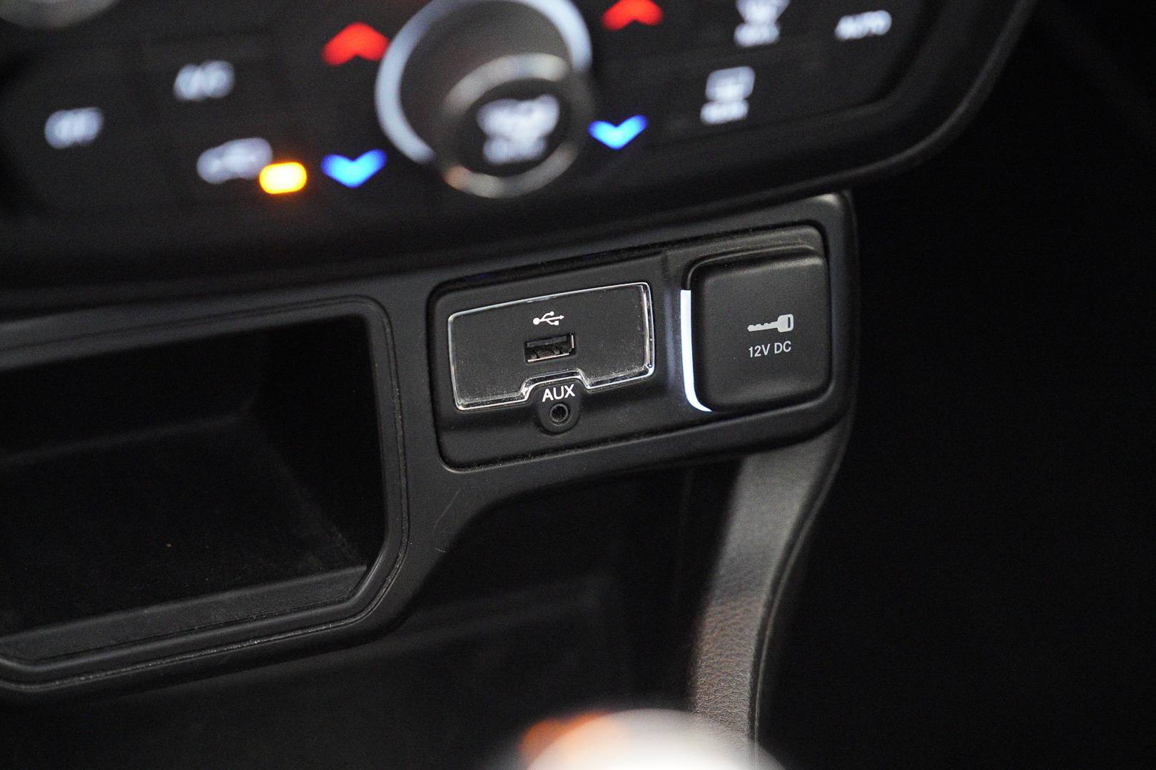 JEEP Renegade - Foto 17