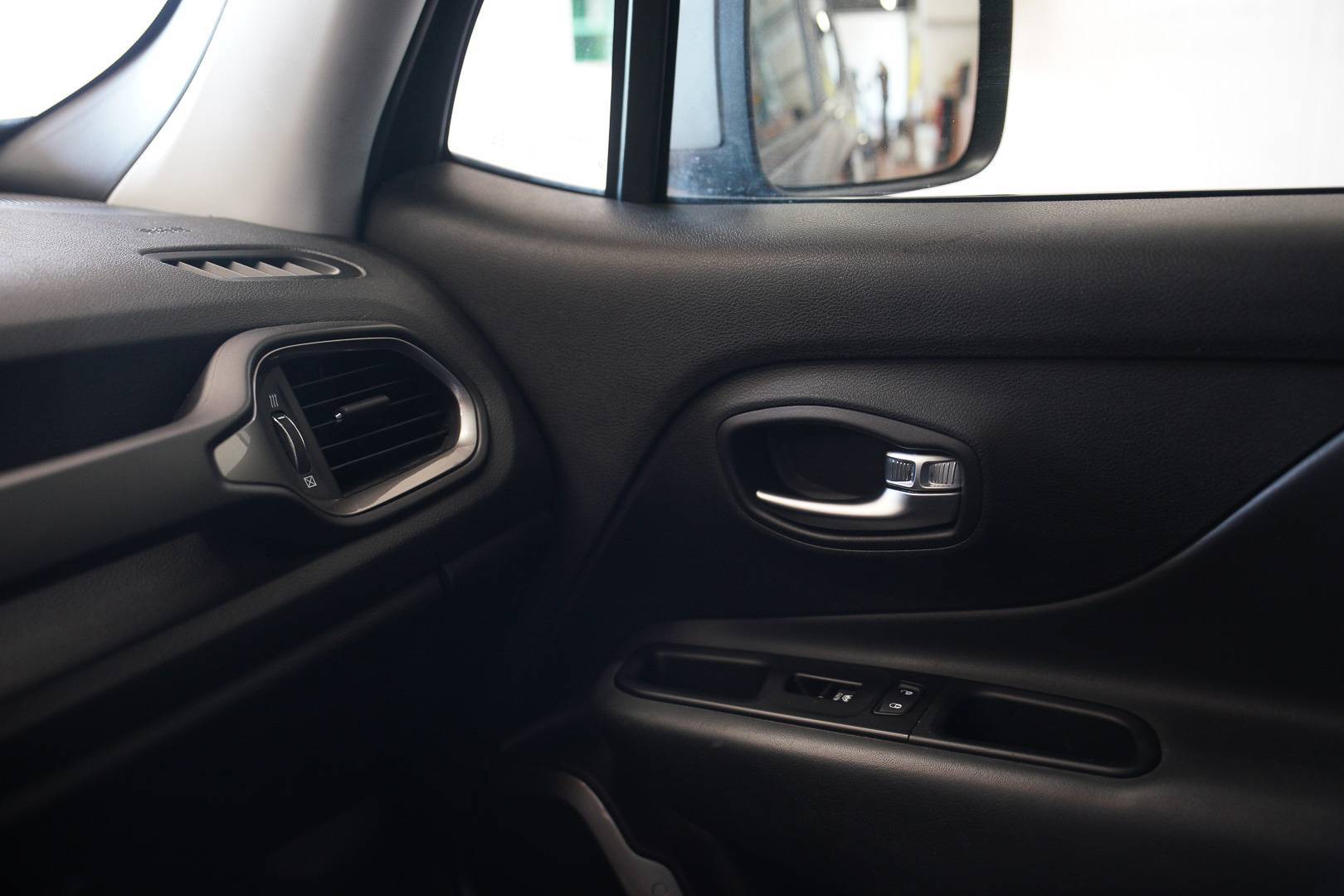JEEP Renegade - Foto 20