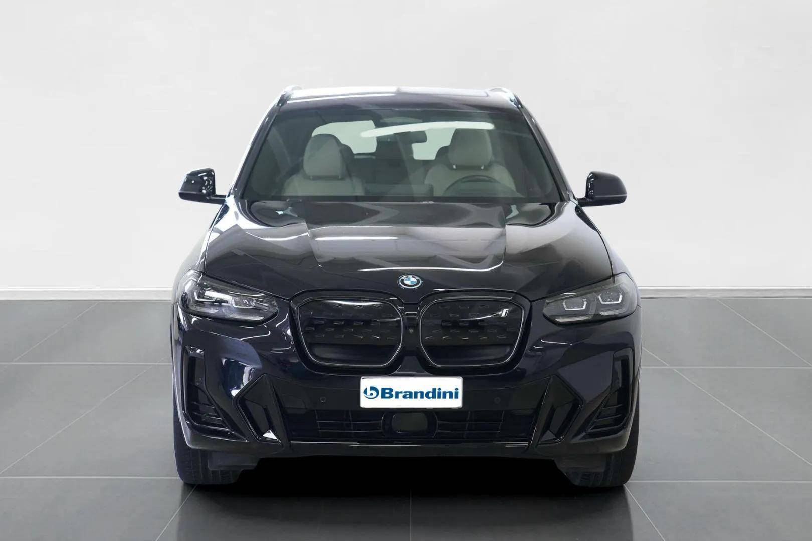 BMW iX3 - Foto 2