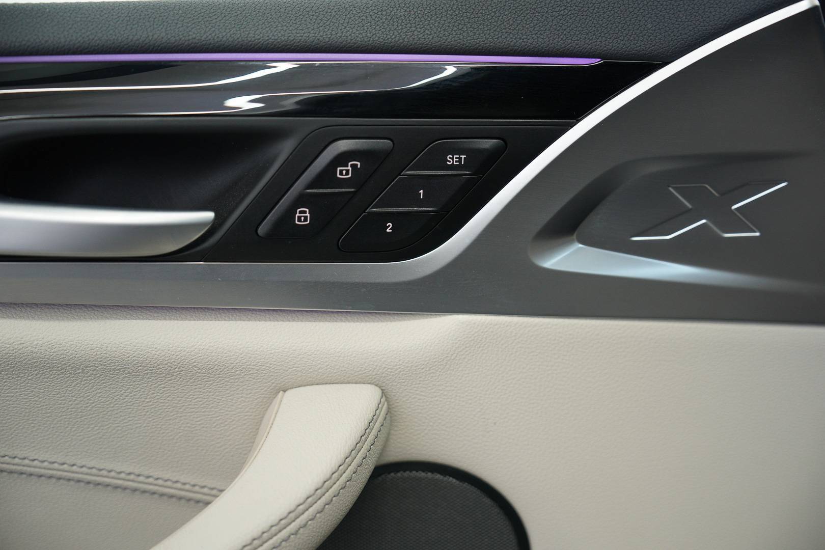 BMW iX3 - Foto 11