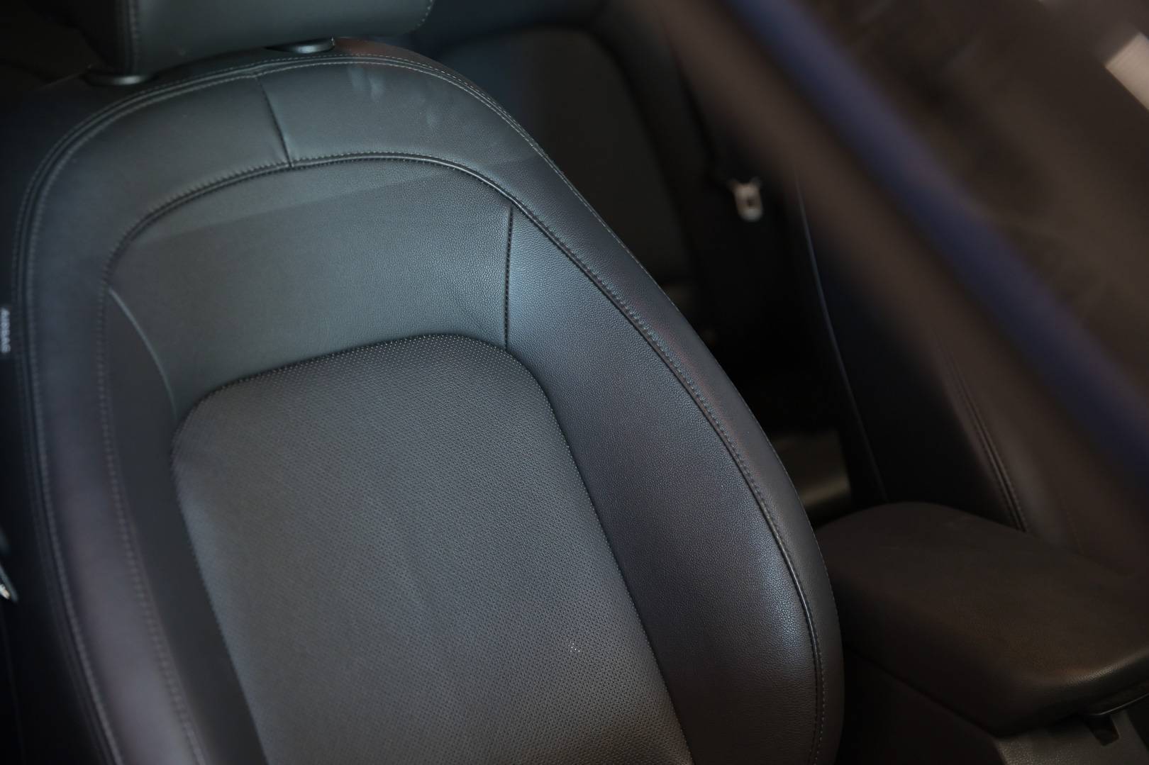 HYUNDAI Kona - Foto 29