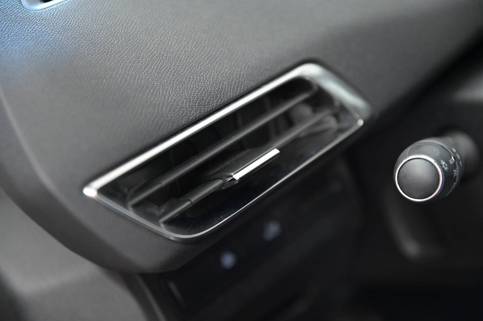 PEUGEOT 3008 - Foto 11