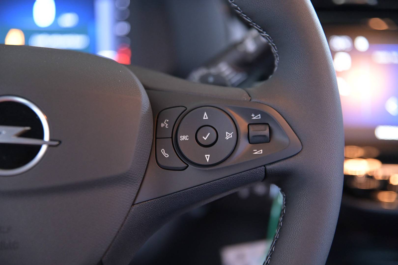 OPEL Corsa - Foto 17
