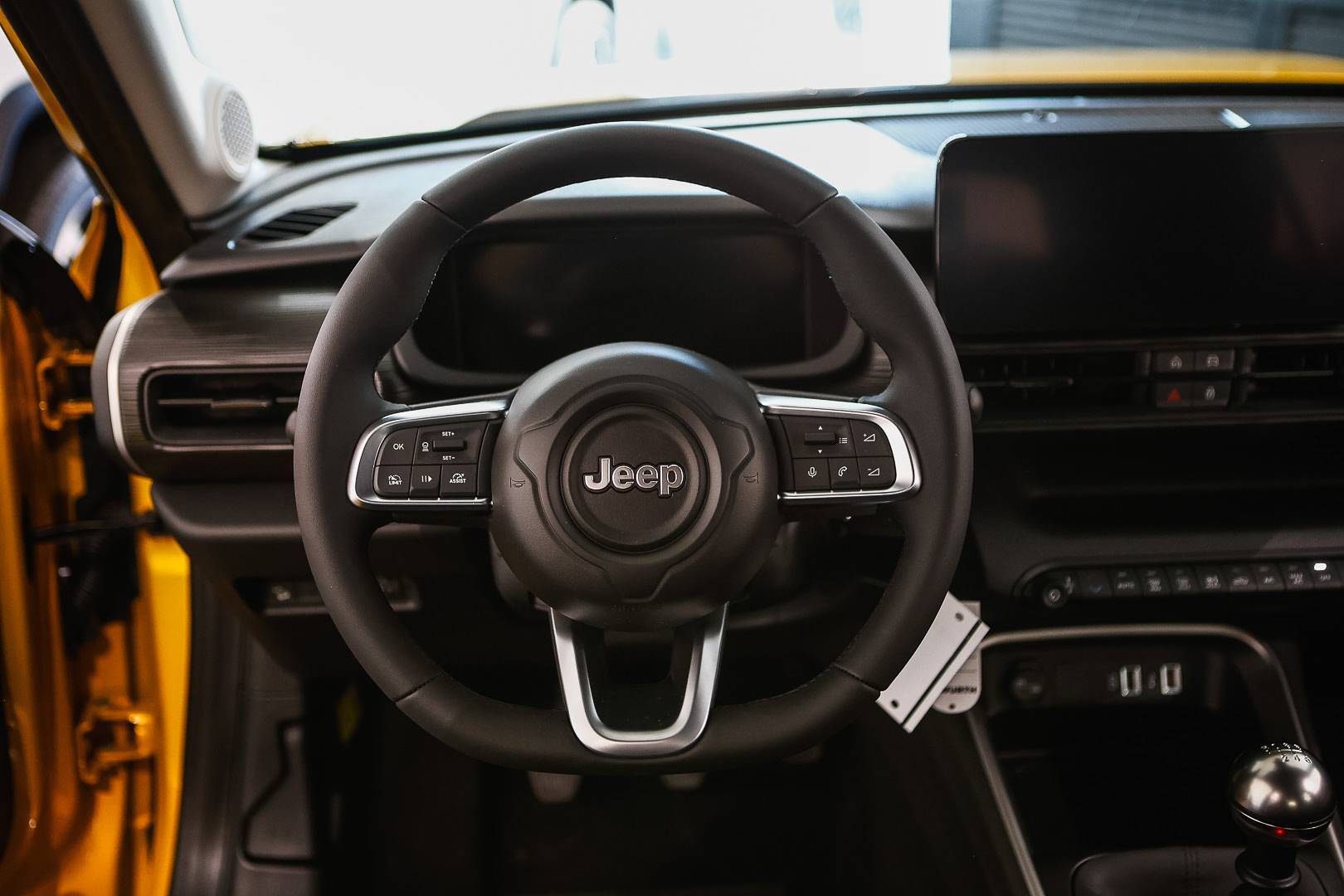 JEEP Avenger - Foto 11
