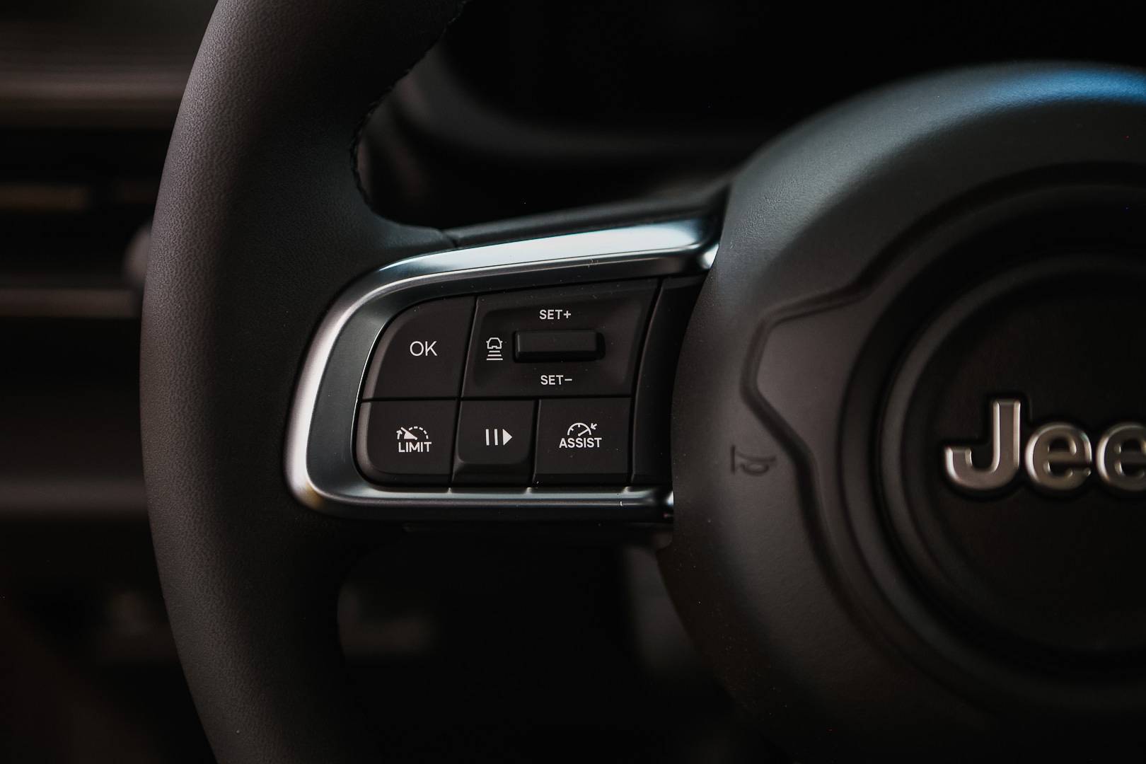 JEEP Avenger - Foto 12