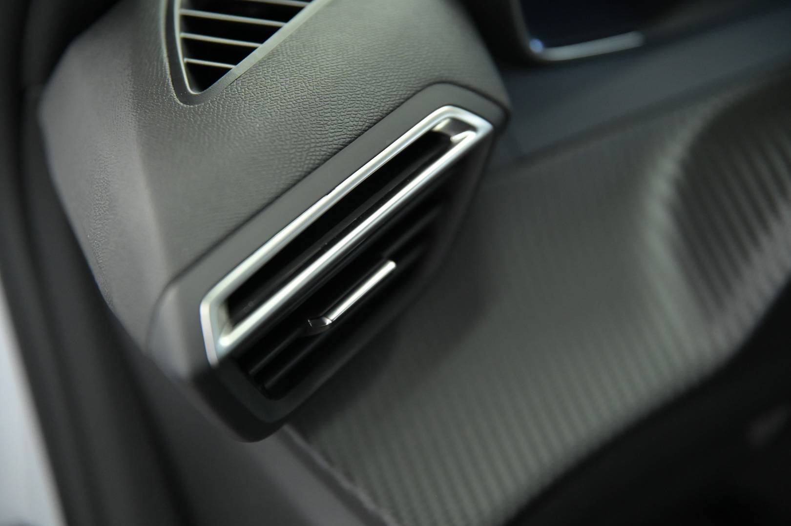 PEUGEOT 2008 - Foto 11