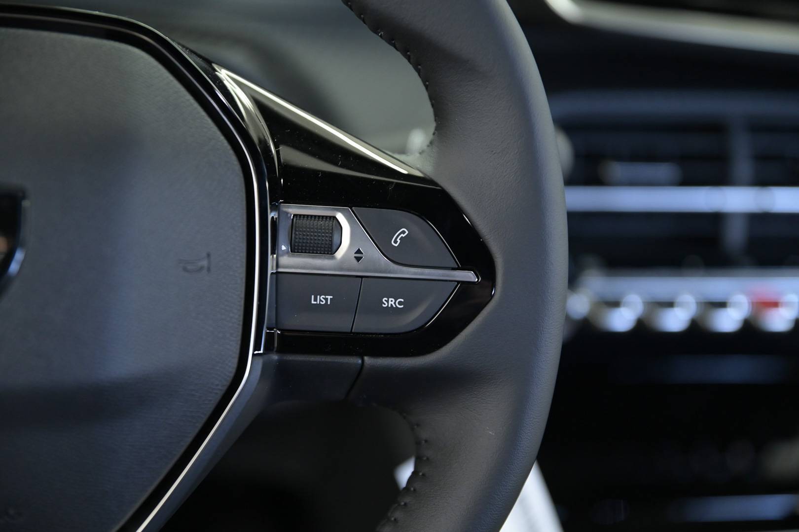 PEUGEOT 2008 - Foto 17