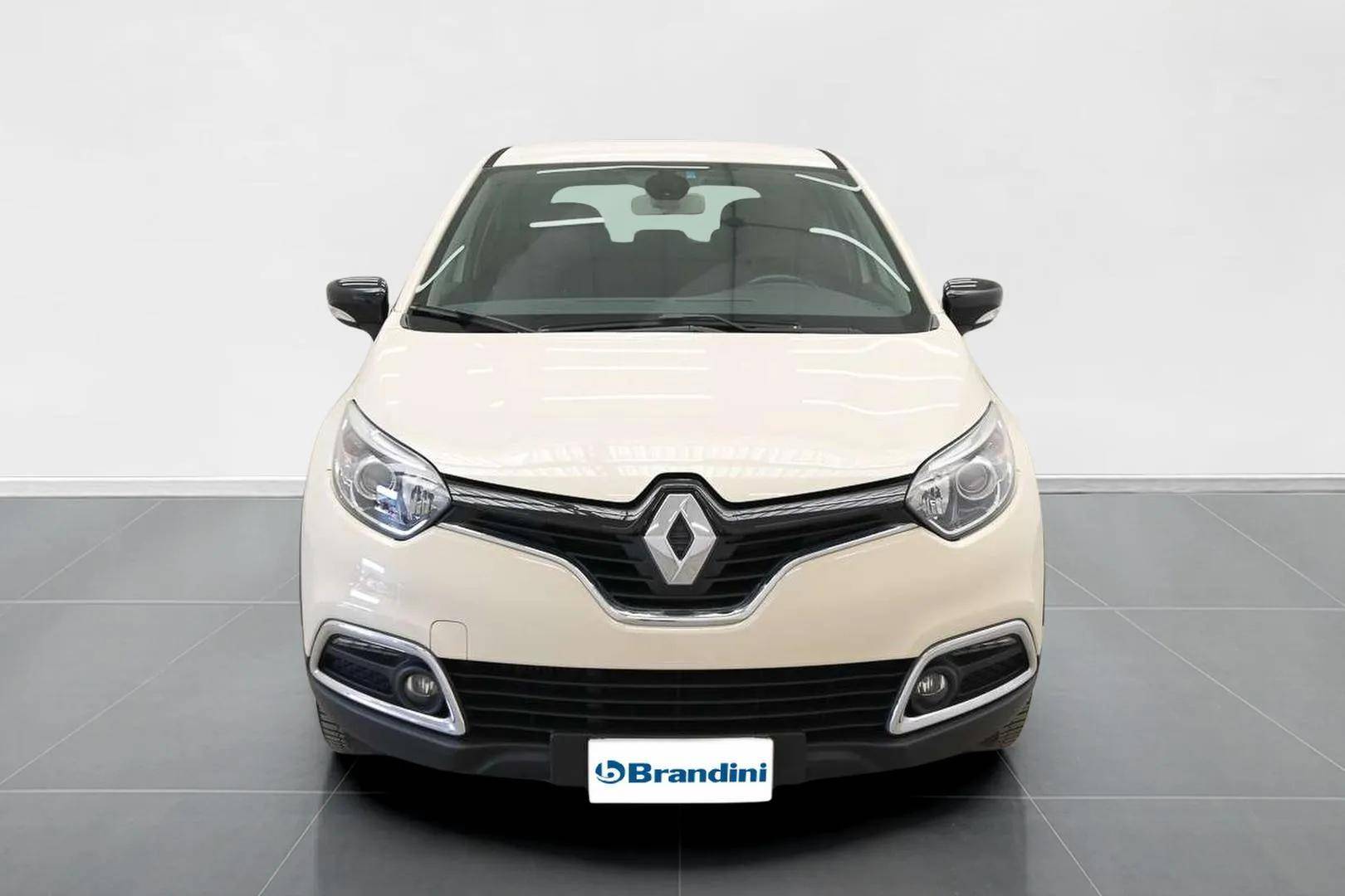 RENAULT Captur - Foto 2