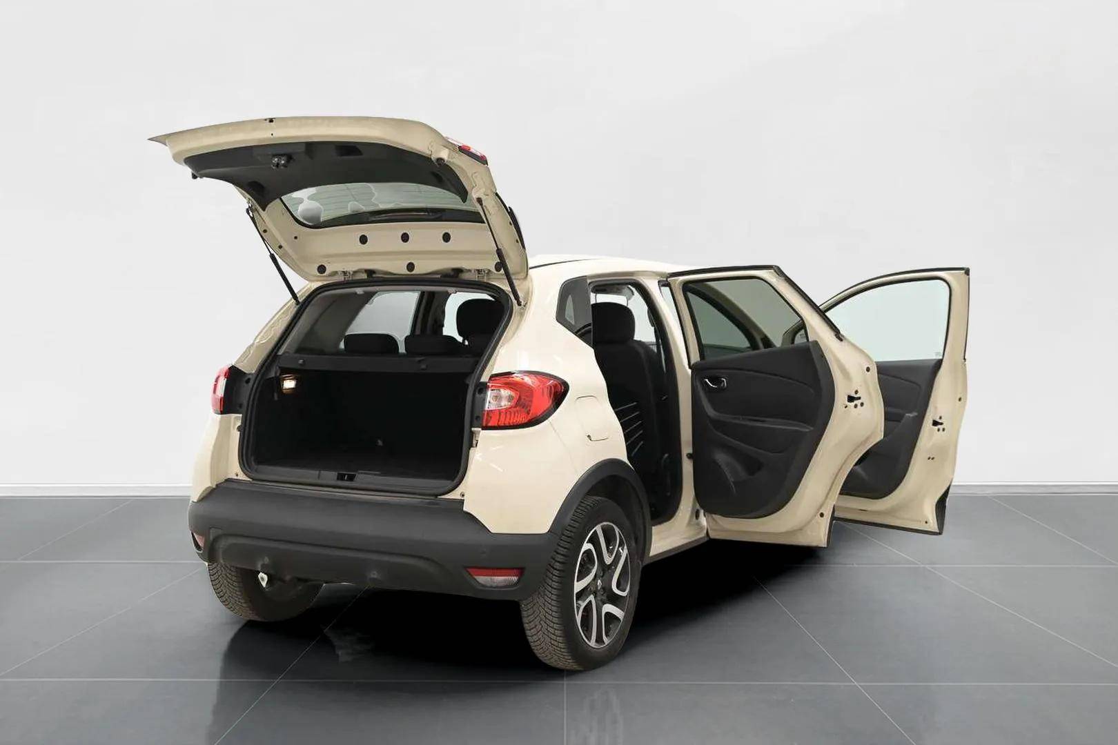 RENAULT Captur - Foto 5