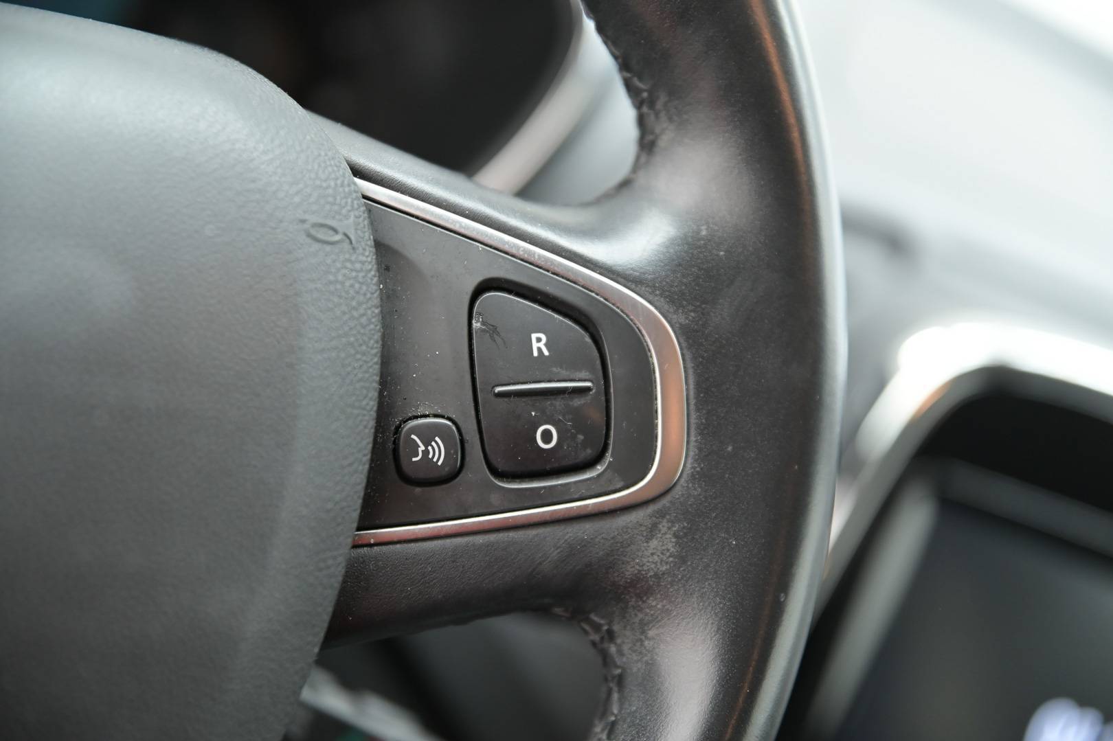RENAULT Captur - Foto 20