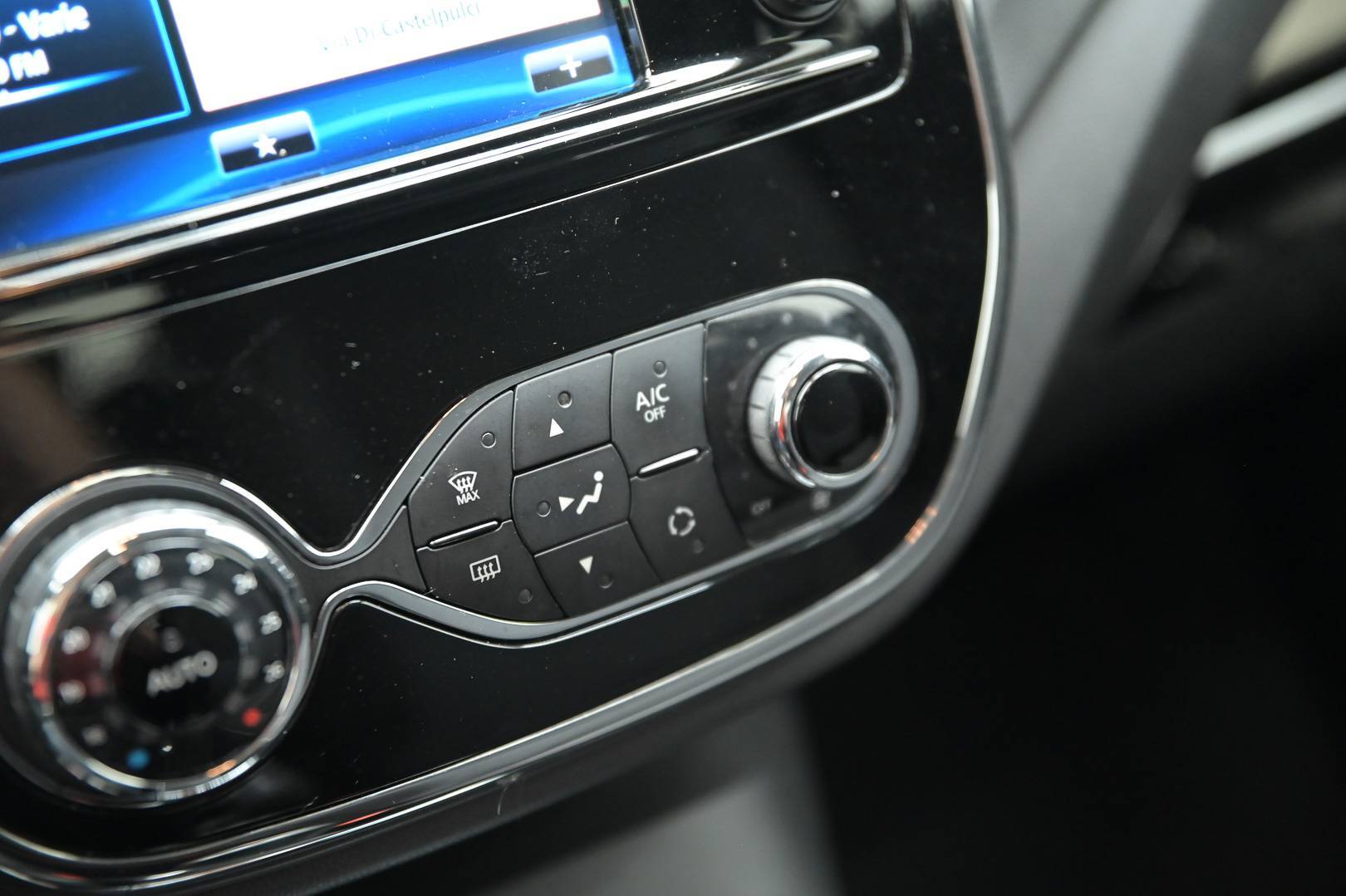 RENAULT Captur - Foto 26