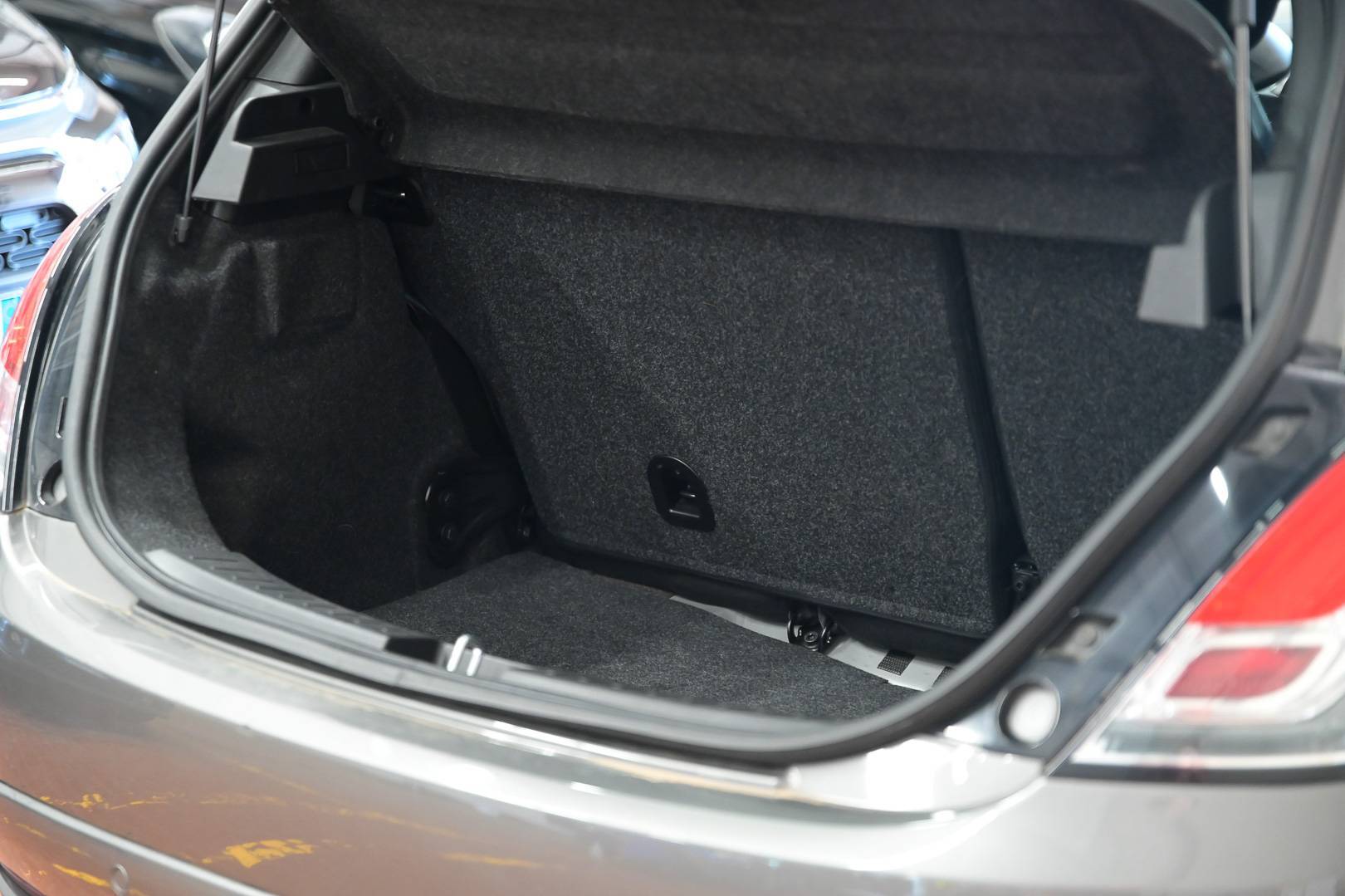 LANCIA Ypsilon - Foto 5