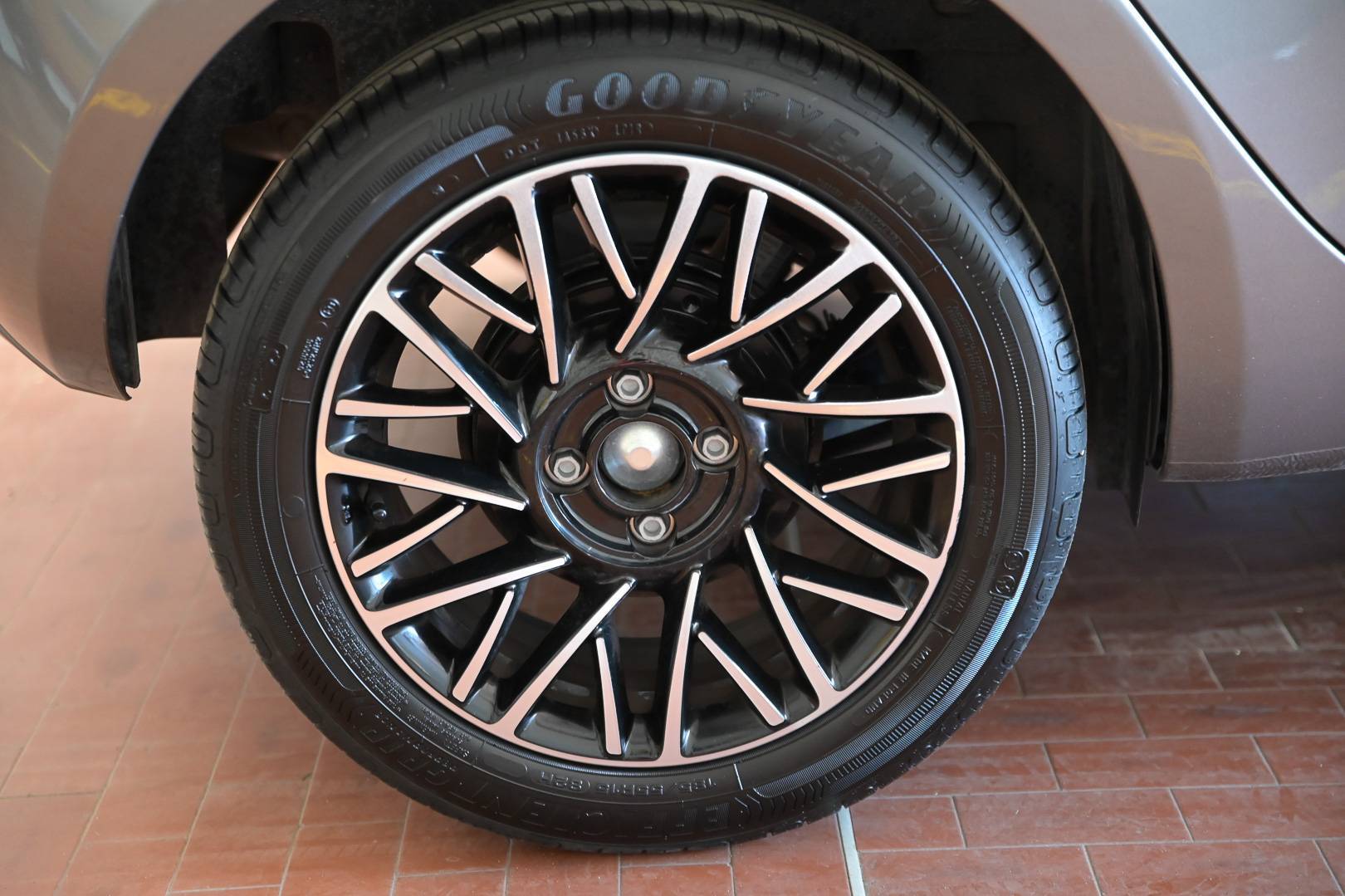 LANCIA Ypsilon - Foto 7
