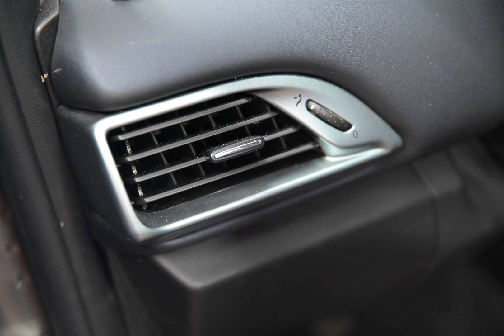 LANCIA Ypsilon - Foto 11