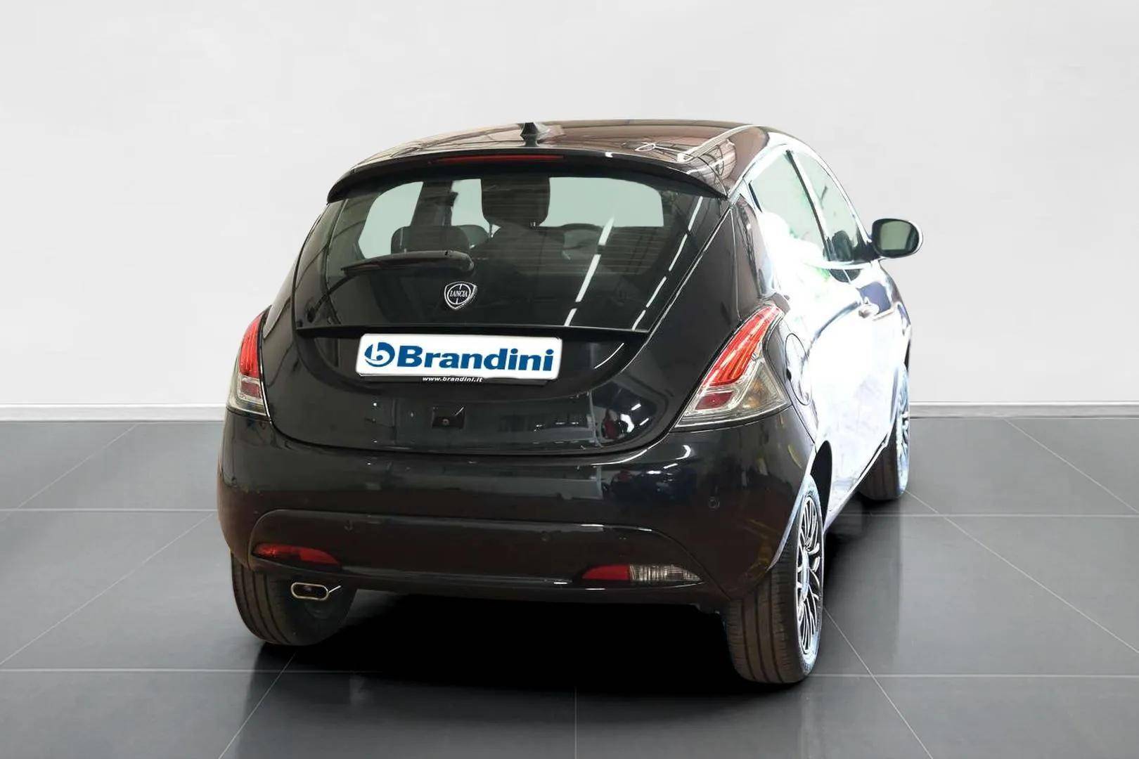 LANCIA Ypsilon - Foto 4