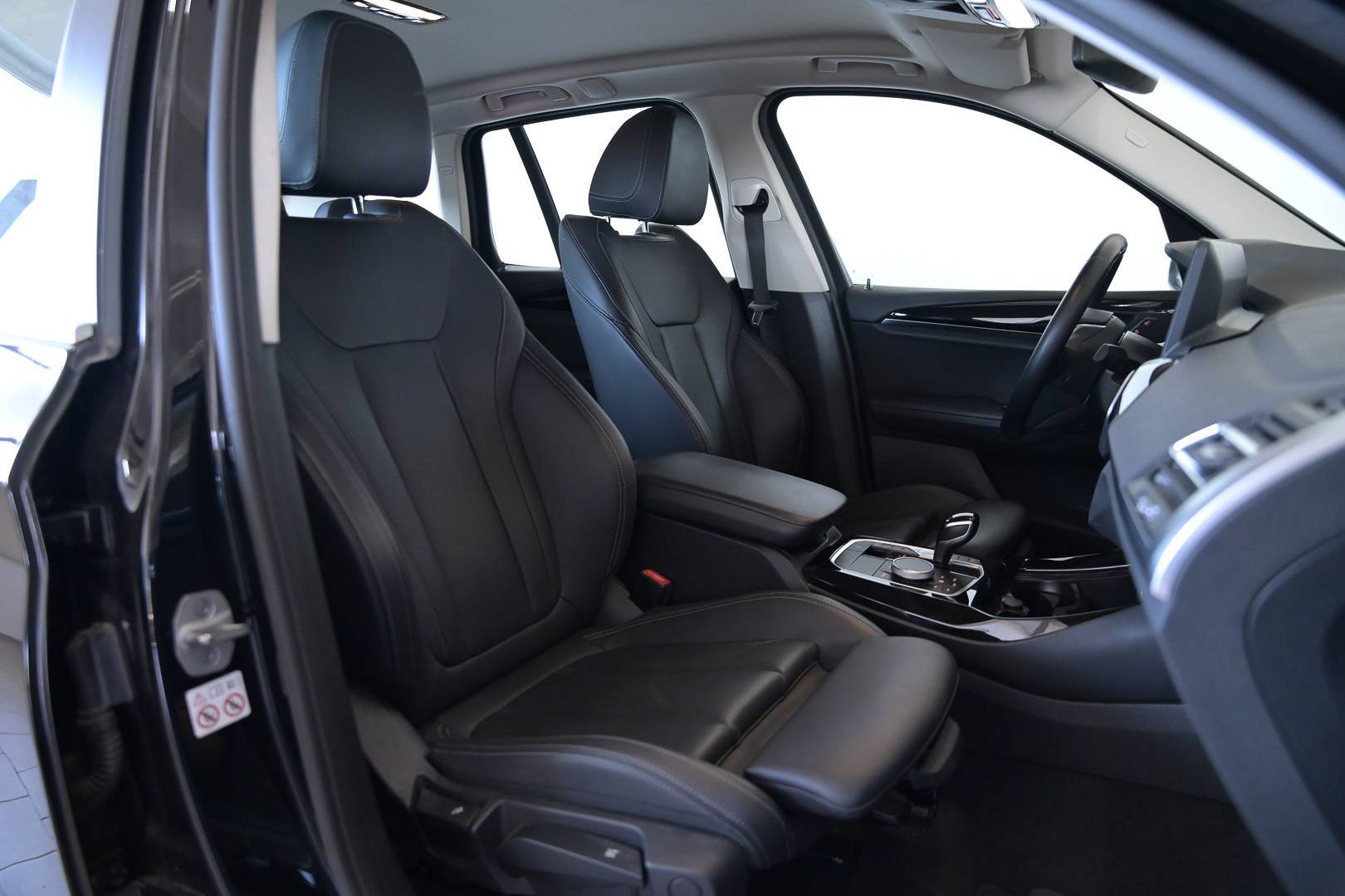 BMW X3 - Foto 28