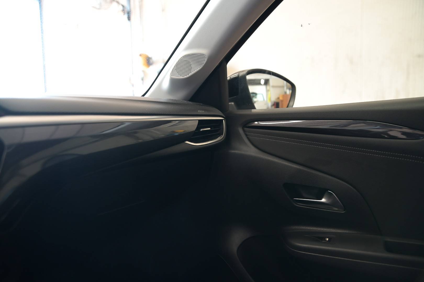 OPEL Corsa - Foto 14