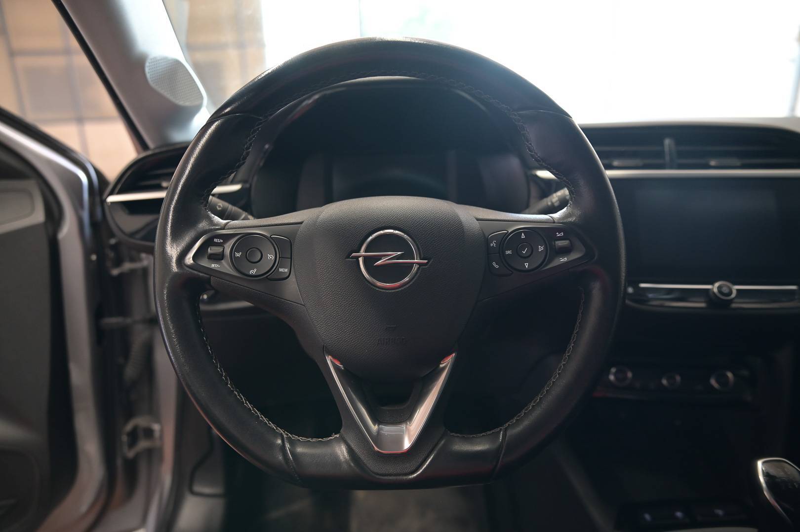 OPEL Corsa - Foto 17