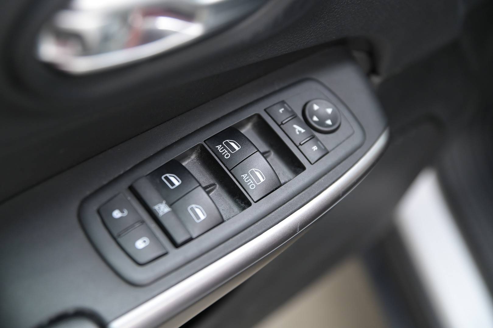 JEEP Cherokee  - Foto 13