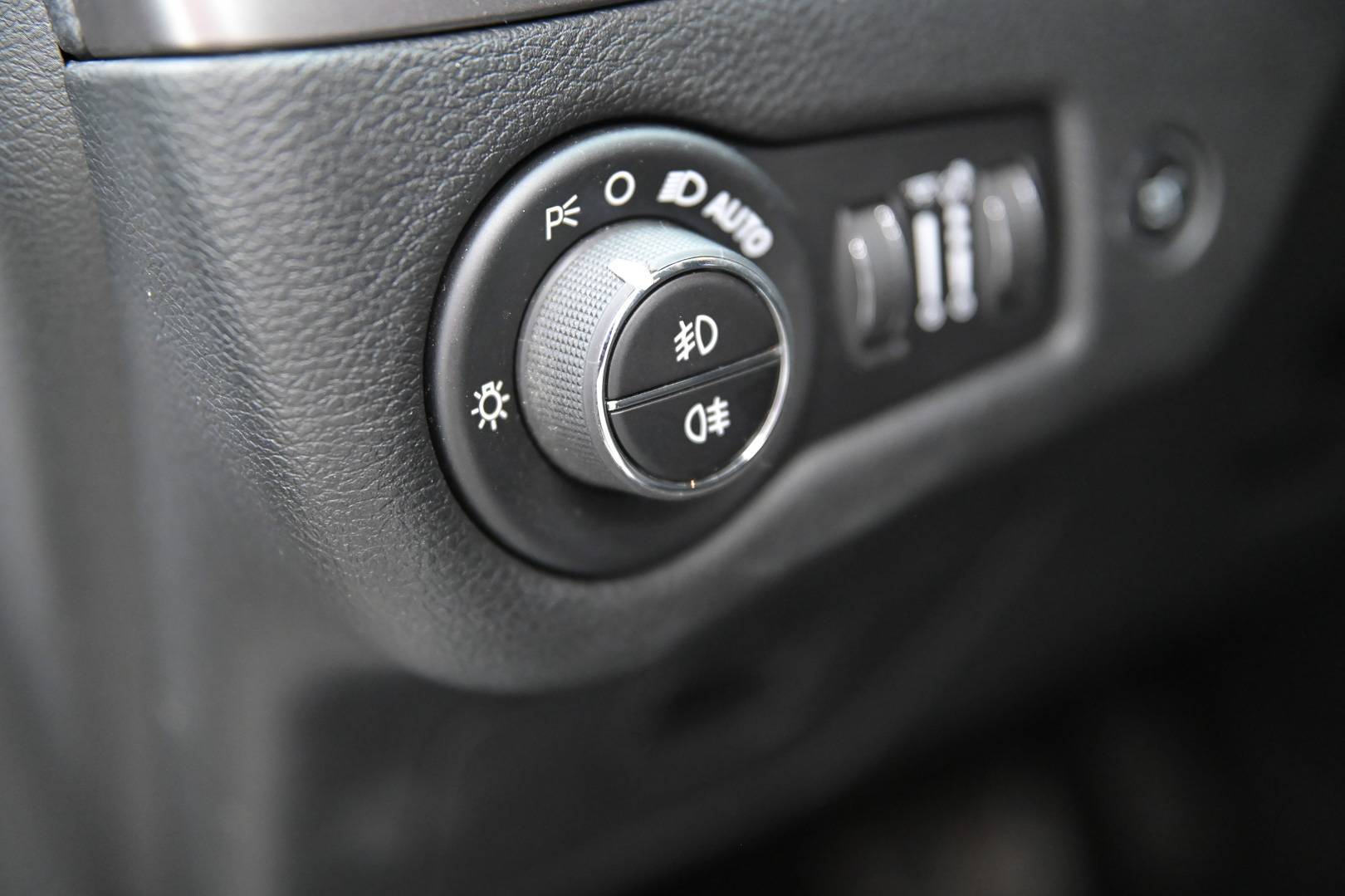 JEEP Cherokee  - Foto 15