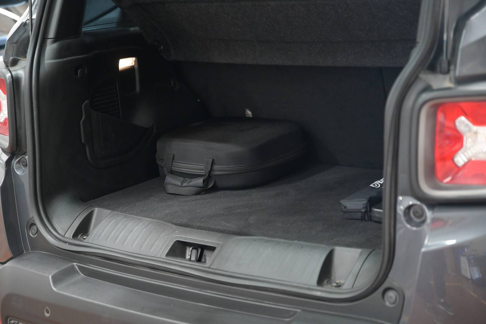 JEEP Renegade - Foto 5
