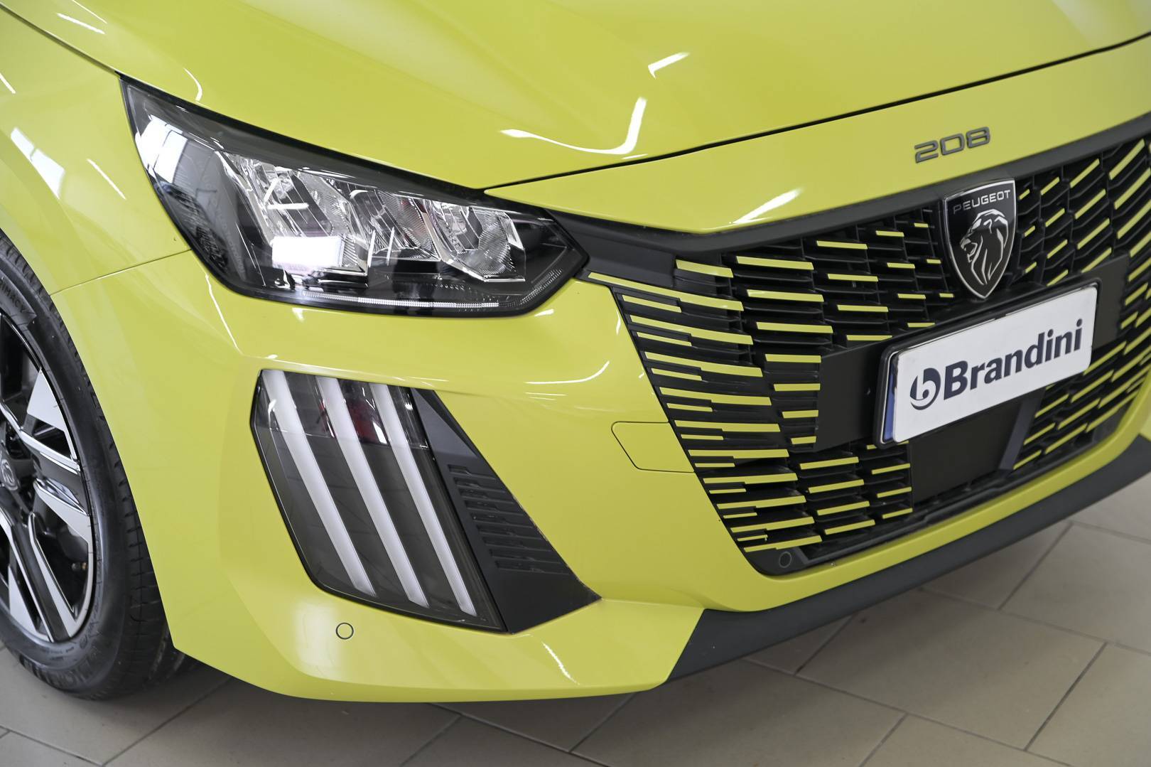 PEUGEOT 208 - Foto 9