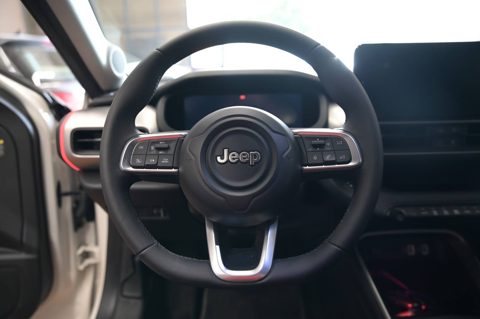 JEEP Avenger - Foto 15