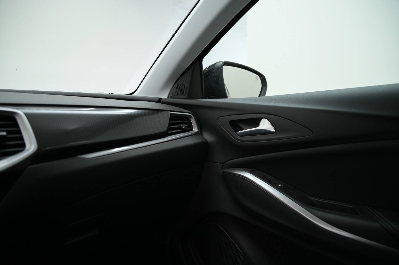 OPEL Grandland - Foto 17