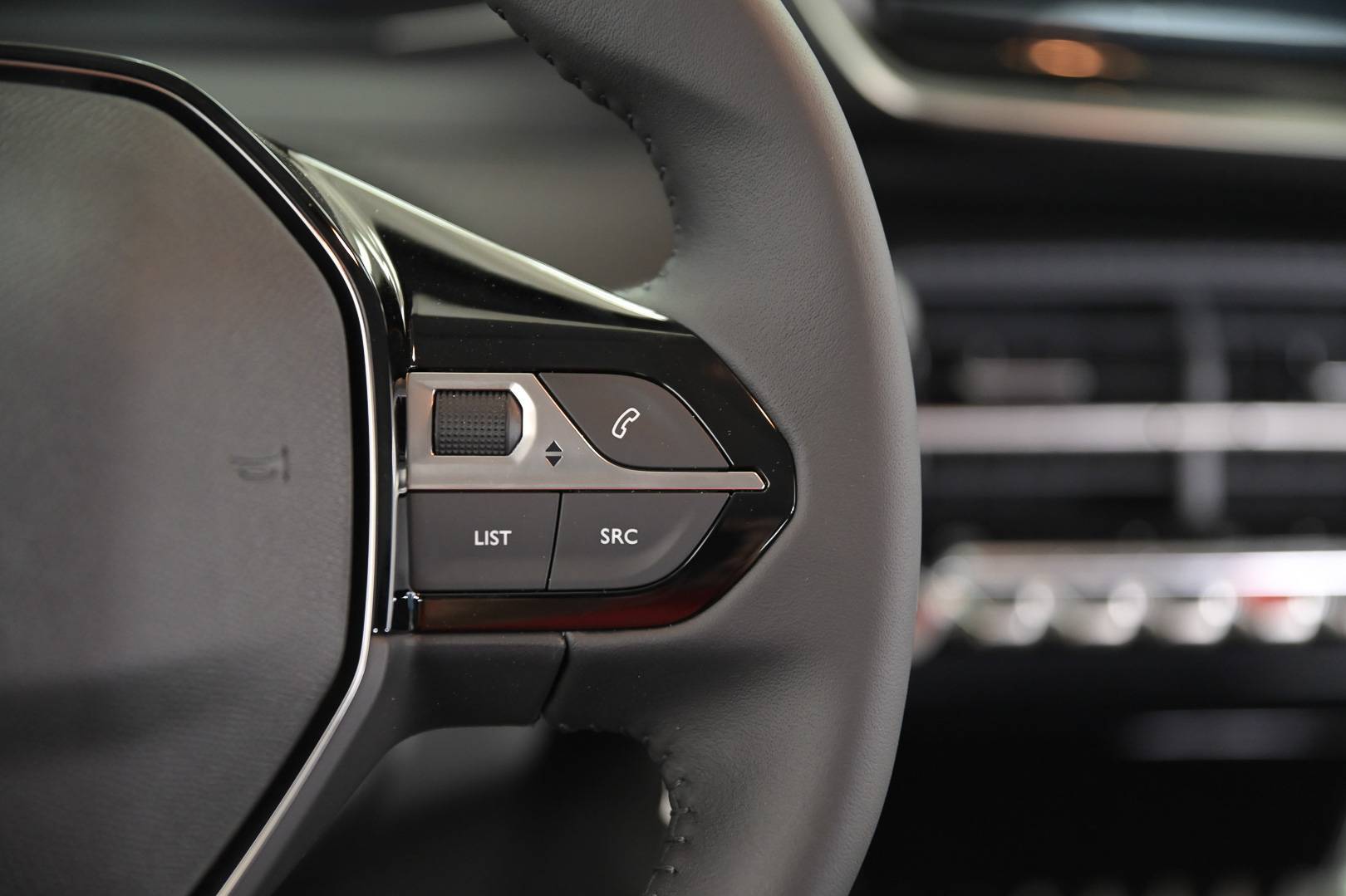 PEUGEOT 208 - Foto 16